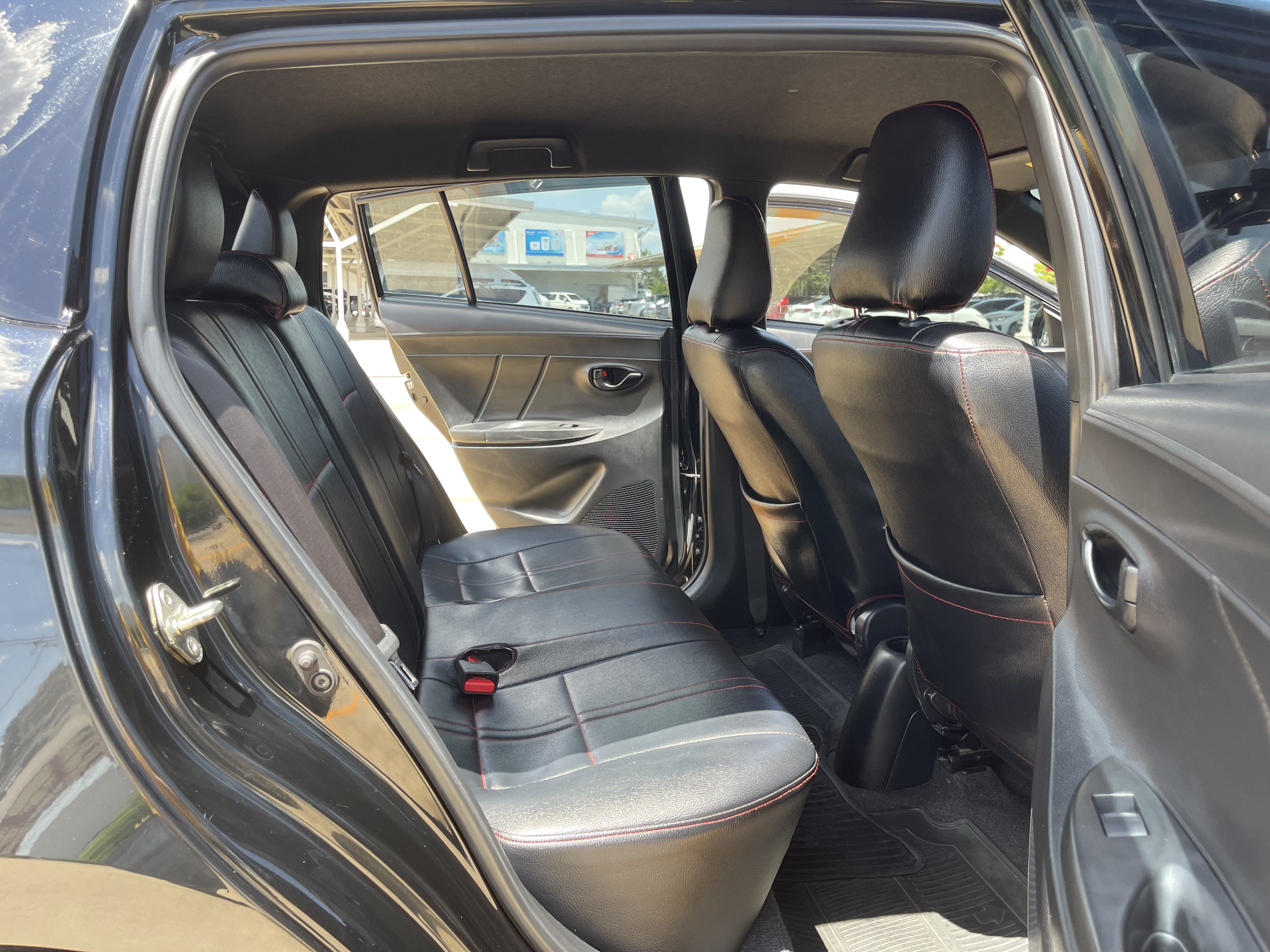 Toyota Yaris 1.2 E At 2017 ดำ