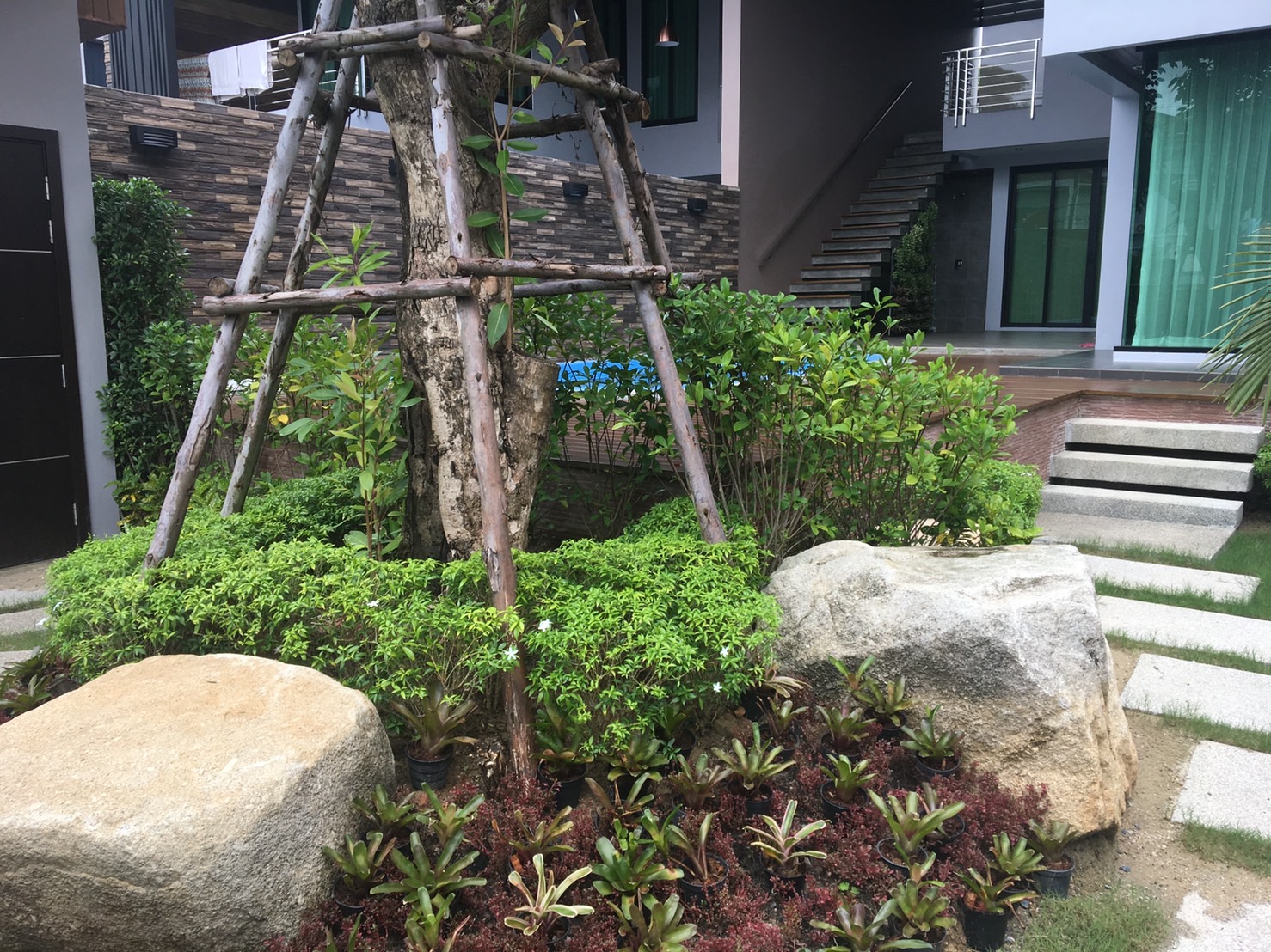 For Rent : Kathu Pool Villa, 2 bedrooms 2 bathrooms