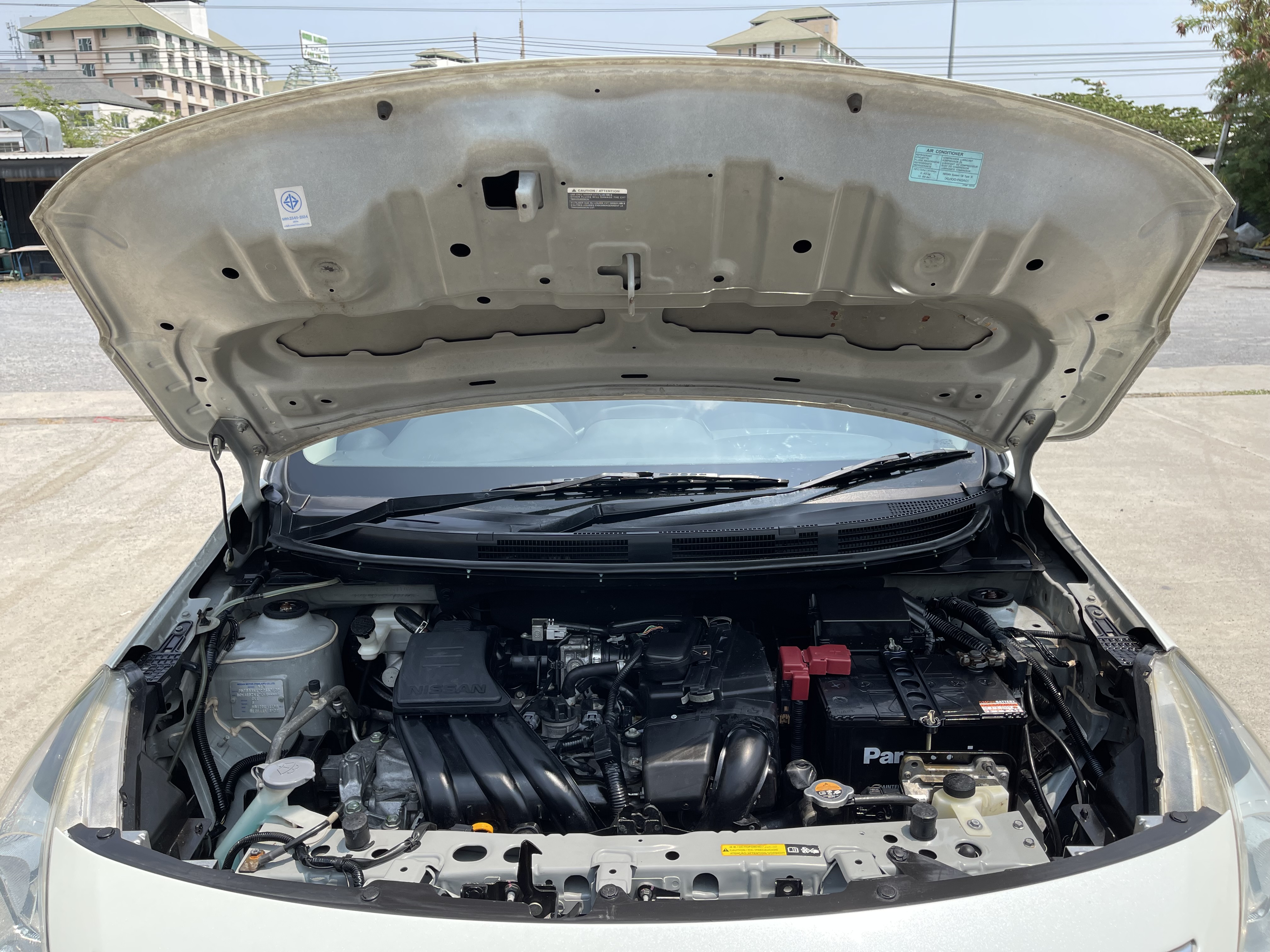 Nissan Almera 1.2 E At 2014 ขาว