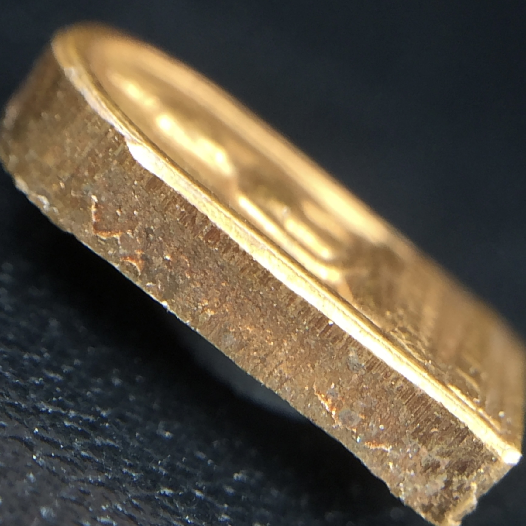 พระปรกใบมะขาม พระพุทธสิหิงค์ ภปร. ธรรมศาสตร์ 50ปี เนื้อทองแดง(คัดสภาพสวย)(ในหลวงรัชกาลที่9 เสด็จเททอง)(พระปรกใบมะขาม ภปร รุ่นแรก)