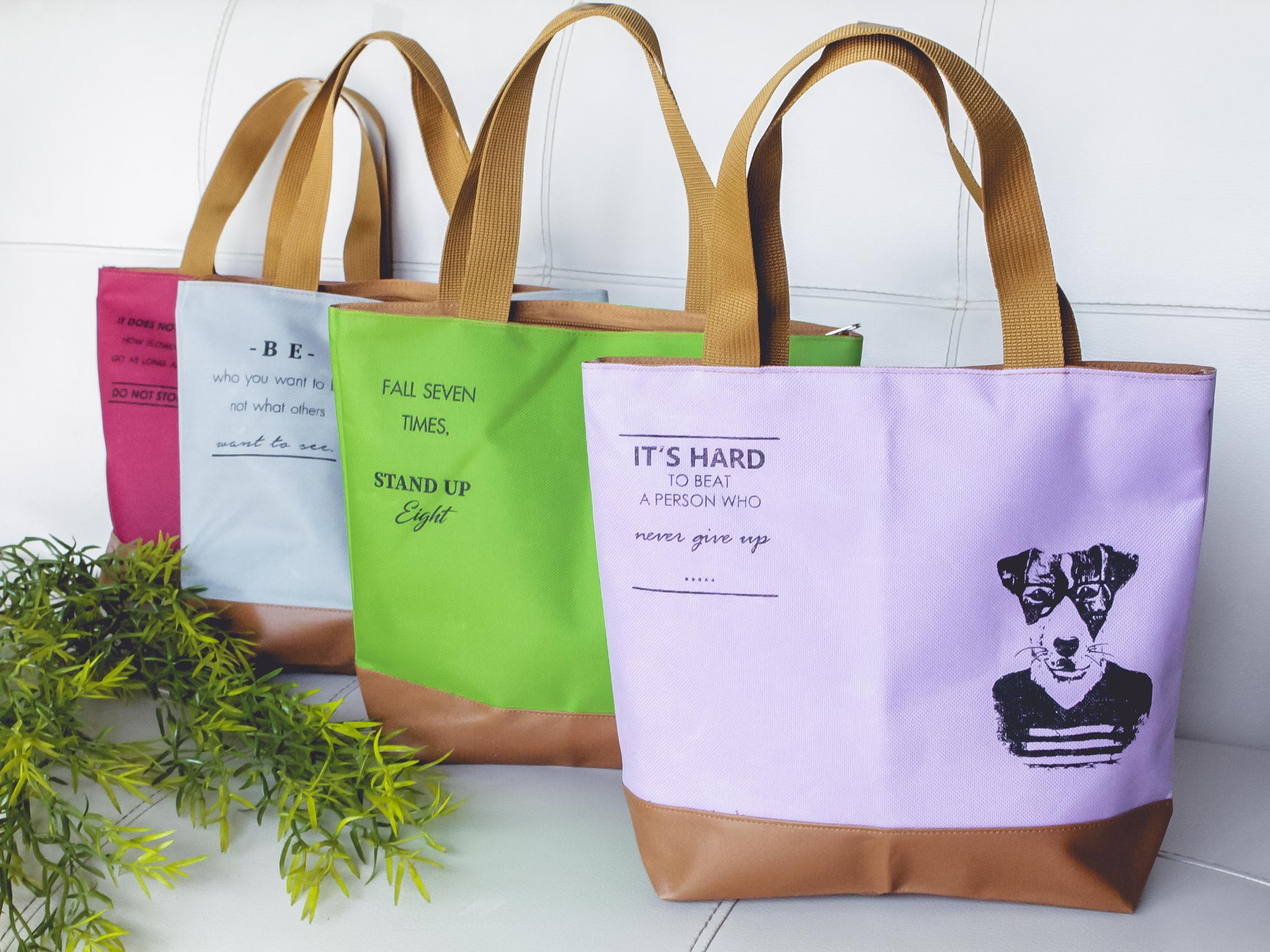 ของชำร่วยงานศพ กระเป๋าผ้าเนื้อหนา หูหิ้ว ซิปยาว ขยายก้นอยู่ทรง