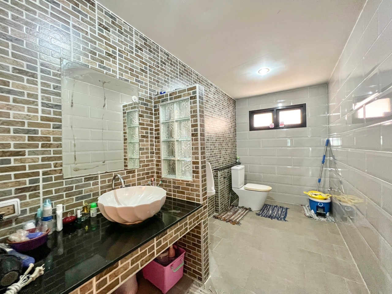 For Sale : Wichit, 3-Storey detached house, 7 Bedrooms 7 Bathrooms