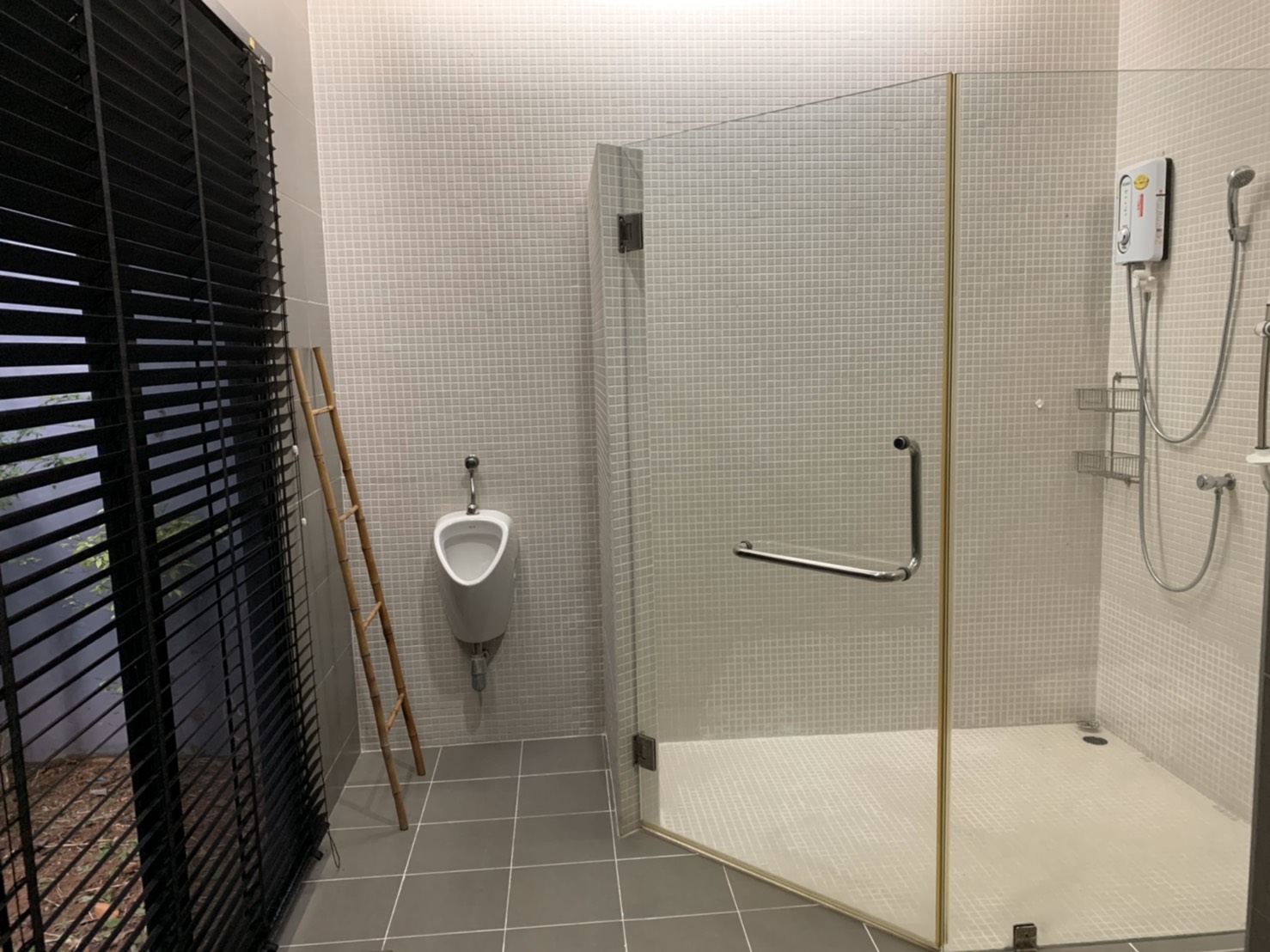 For Rent : Chalong, Private Pool Villa, Modren Style, 4 Bedrooms, Mountain view.