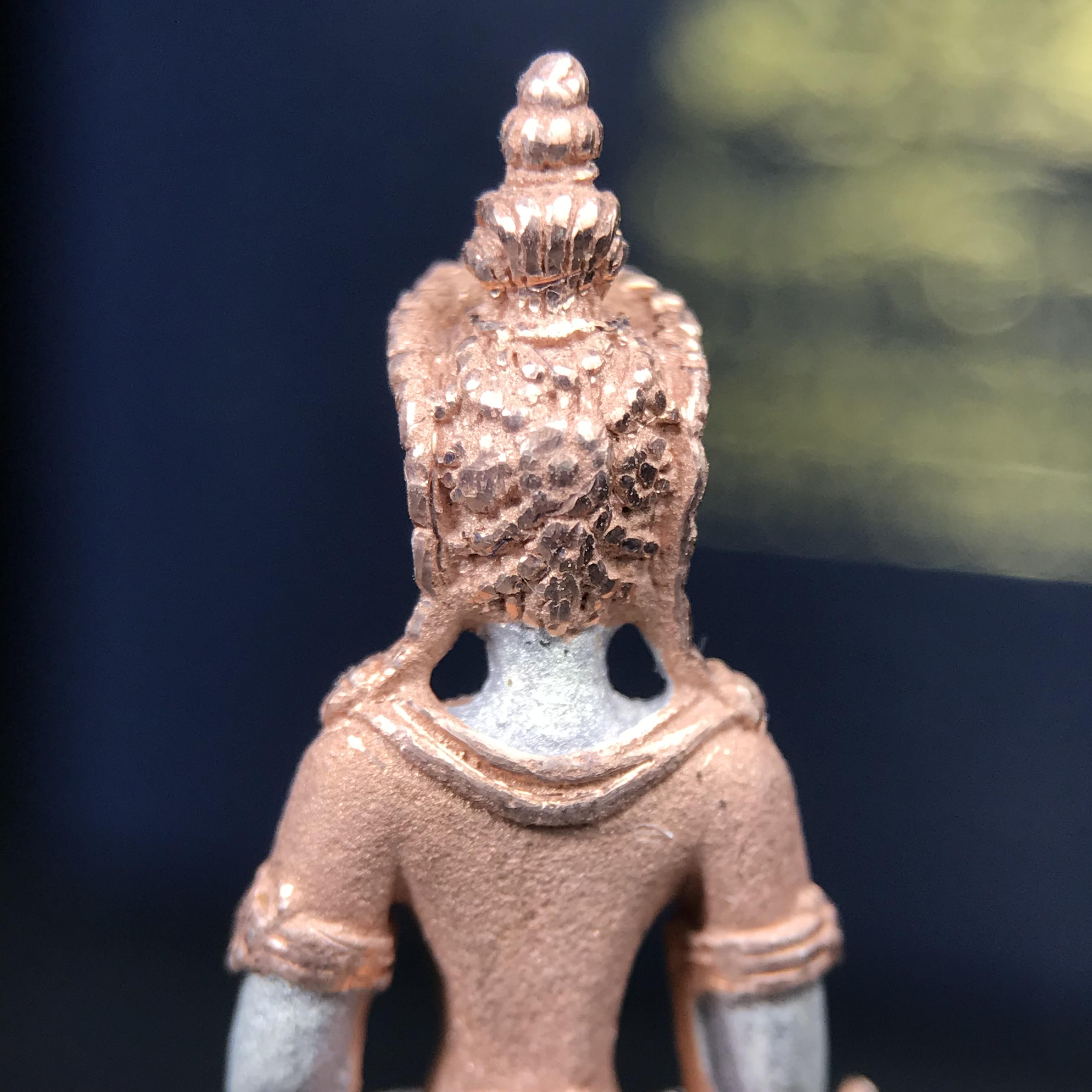 พระอวโลกิเตศวร เมตตา มหาบารมี พิธีพุทธาภิเษก ณ อุโบสถ วัดบวรนิเวศวิหาร 3 พฤษภาคม 2540 เนื้อเงินสามกษัตริย์ ขนาด 3.2 x 2.7 ซม. ตอกโค๊ตใต้ฐานพร้อมกล่องบรรจุเดิม สวย ครบ สมบูรณ์(รุ่นนี้หายาก พบเจอน้อยมาก)