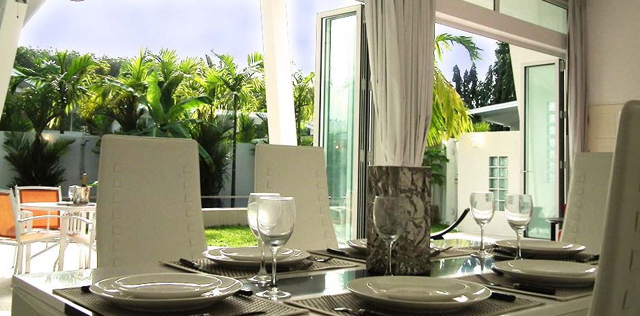 For Rent : Thalang, Luxury Private Pool Villa , 3 bedrooms 3 bathrooms. 200 SQ.M.