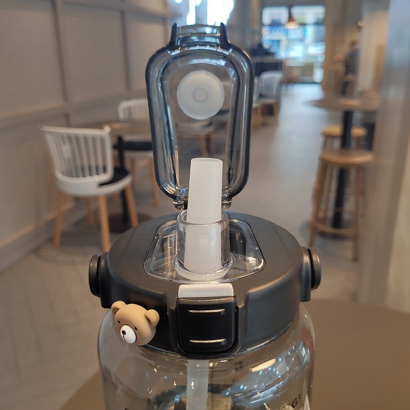 กระบอกน้ำ2ลิตร แบบใส