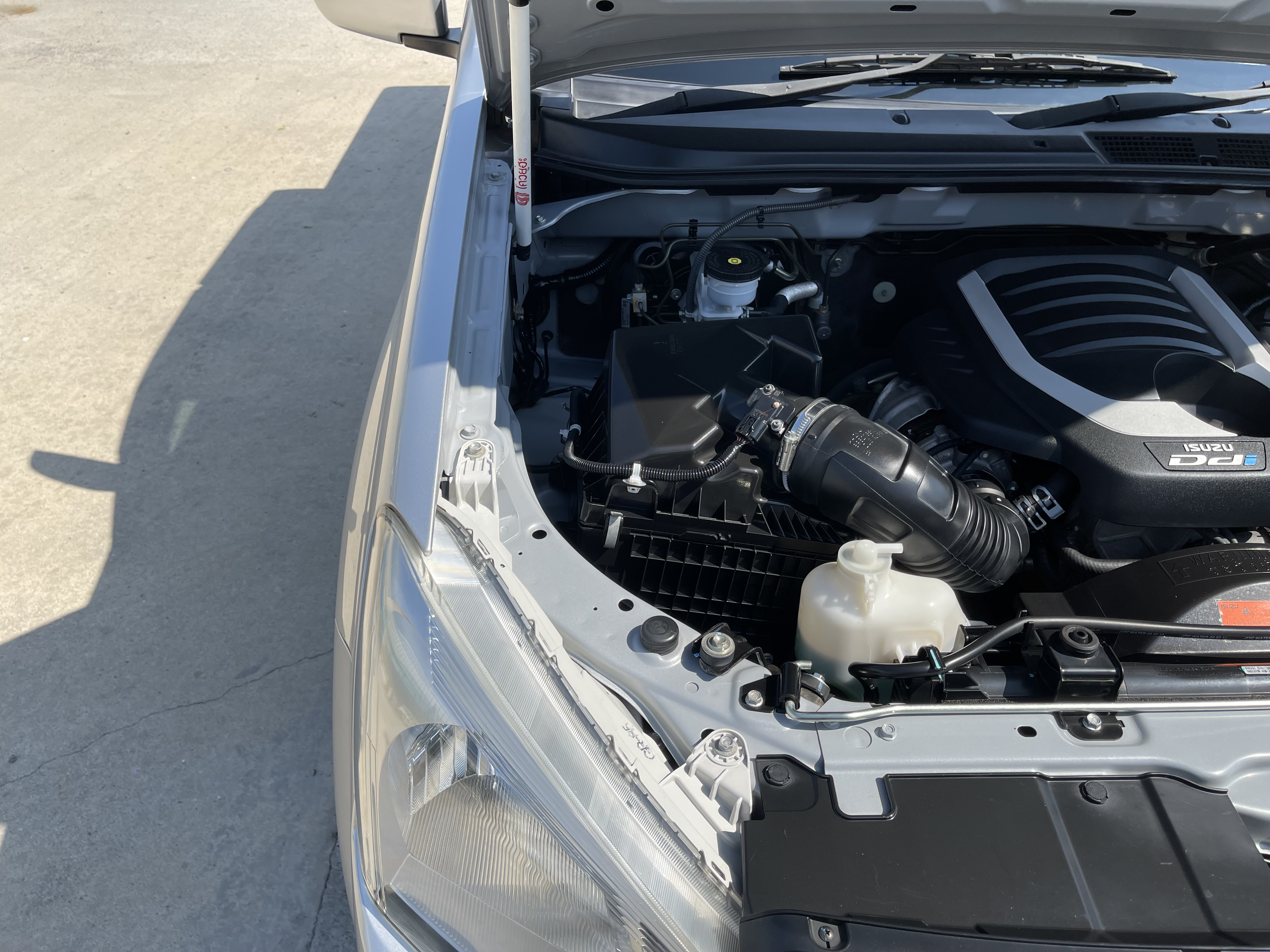 Isuzu Dmax All New 4ประตู 1.9 S 2016 เงิน