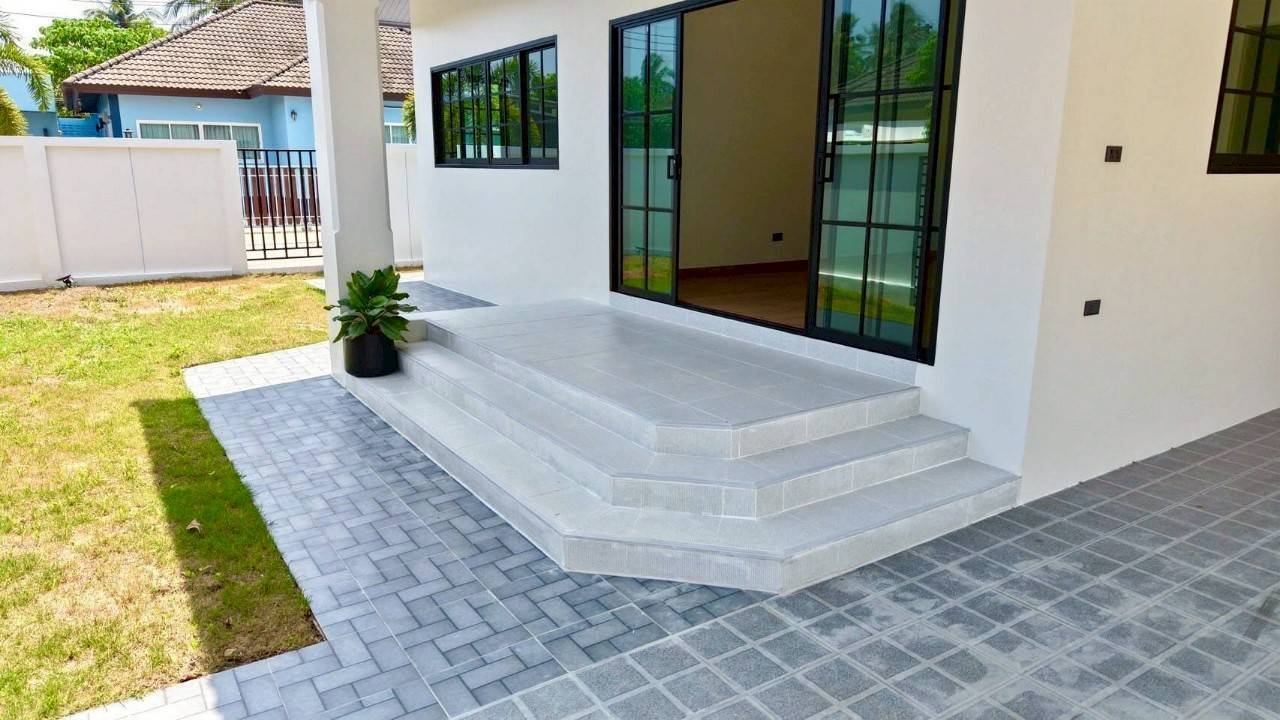 For Sale : Pakhlok, Single-story house, 3 bedrooms 2 bathrooms