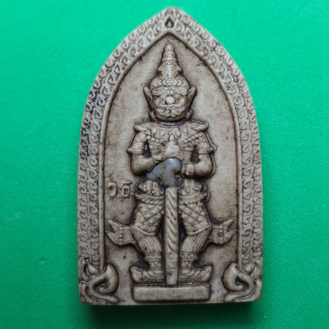 พระเครื่อง ท้าวเวสสุวรรณ รุ่น แก้ปีชง รวยไม่จบ จนไม่เป็น ภัยไม่มี สีน้ำตาล พระแท้ ท้าวเวสสุวรรณแท้