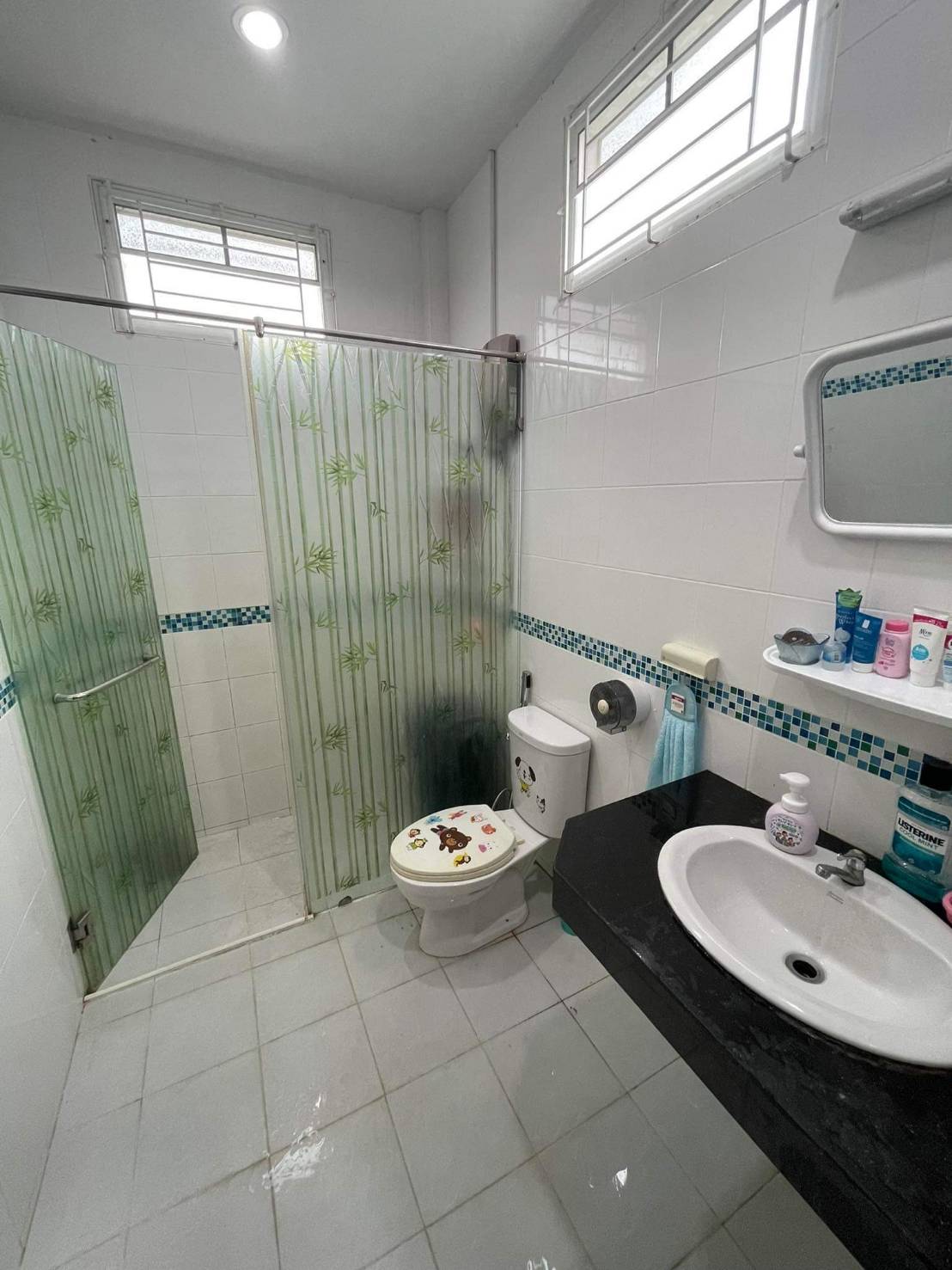 For Sales : Maungthong, Town House 2 Storey, 3 Bedrooms 2 Bathrooms