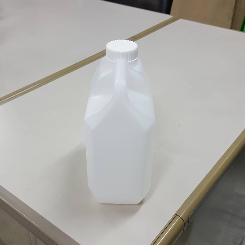 แกลลอน 101 ขาวใส (1 ลิตร)