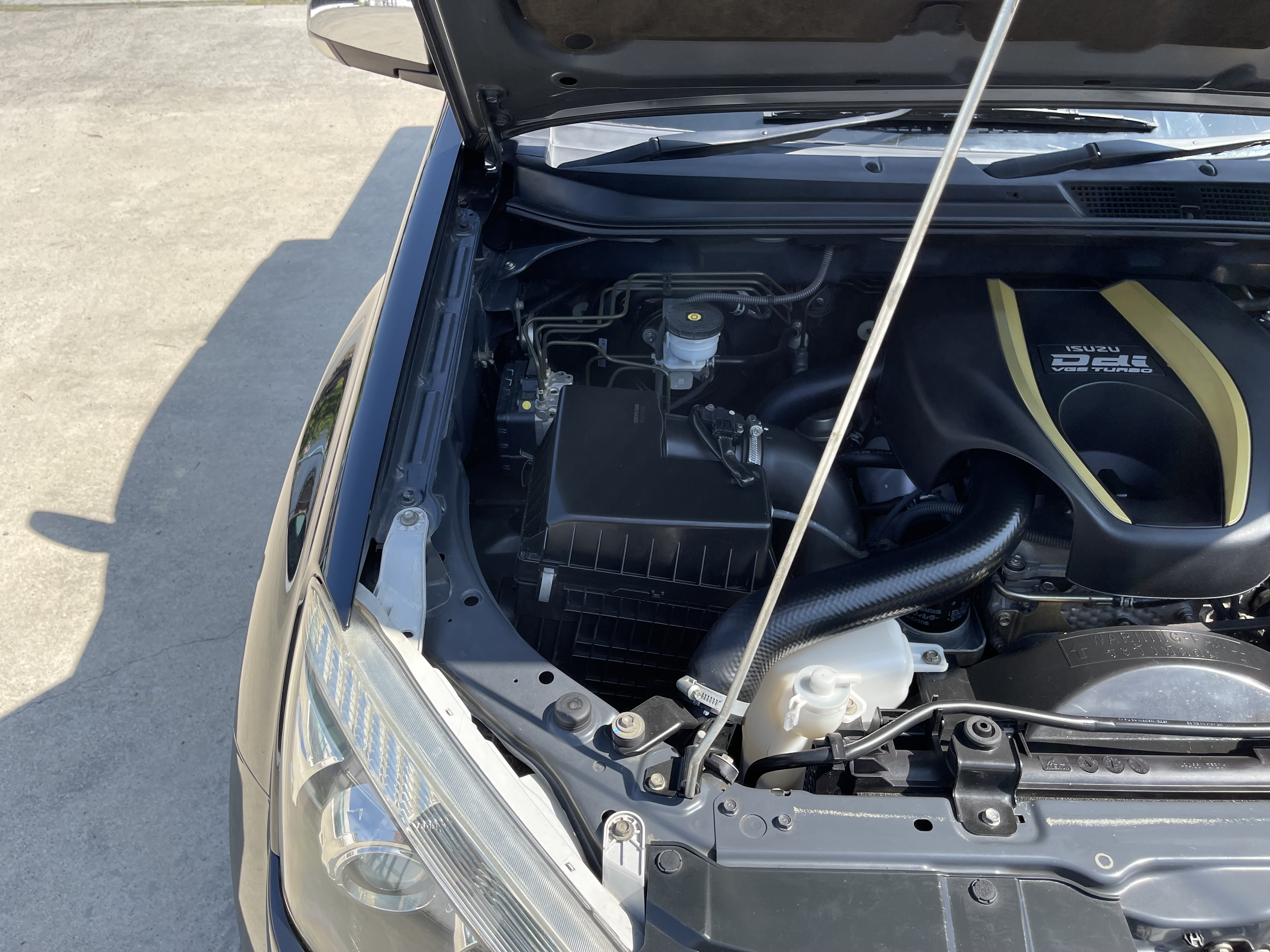 Isuzu Dmax All New 4ประตู Hilander 3.0 Vgs Z Prestige Navi 2012 ดำ