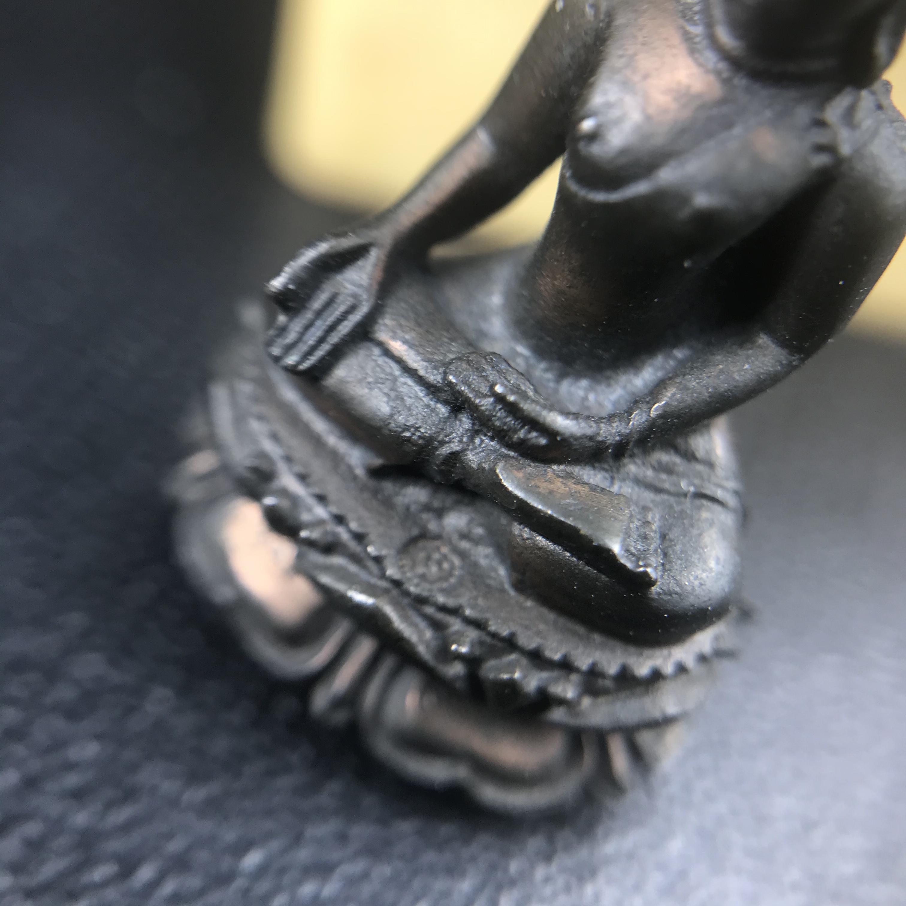 พระกริ่งไพรีพินาศ(รุ่นแรก สมเด็จพระญาณสังวร) วัดเพชรวราราม รุ่นเขาค้อ เนื้อนวโลหะ ตอกโค้ต ปี2520 จ.เพชรบูรณ์(1ใน2309 องค์)