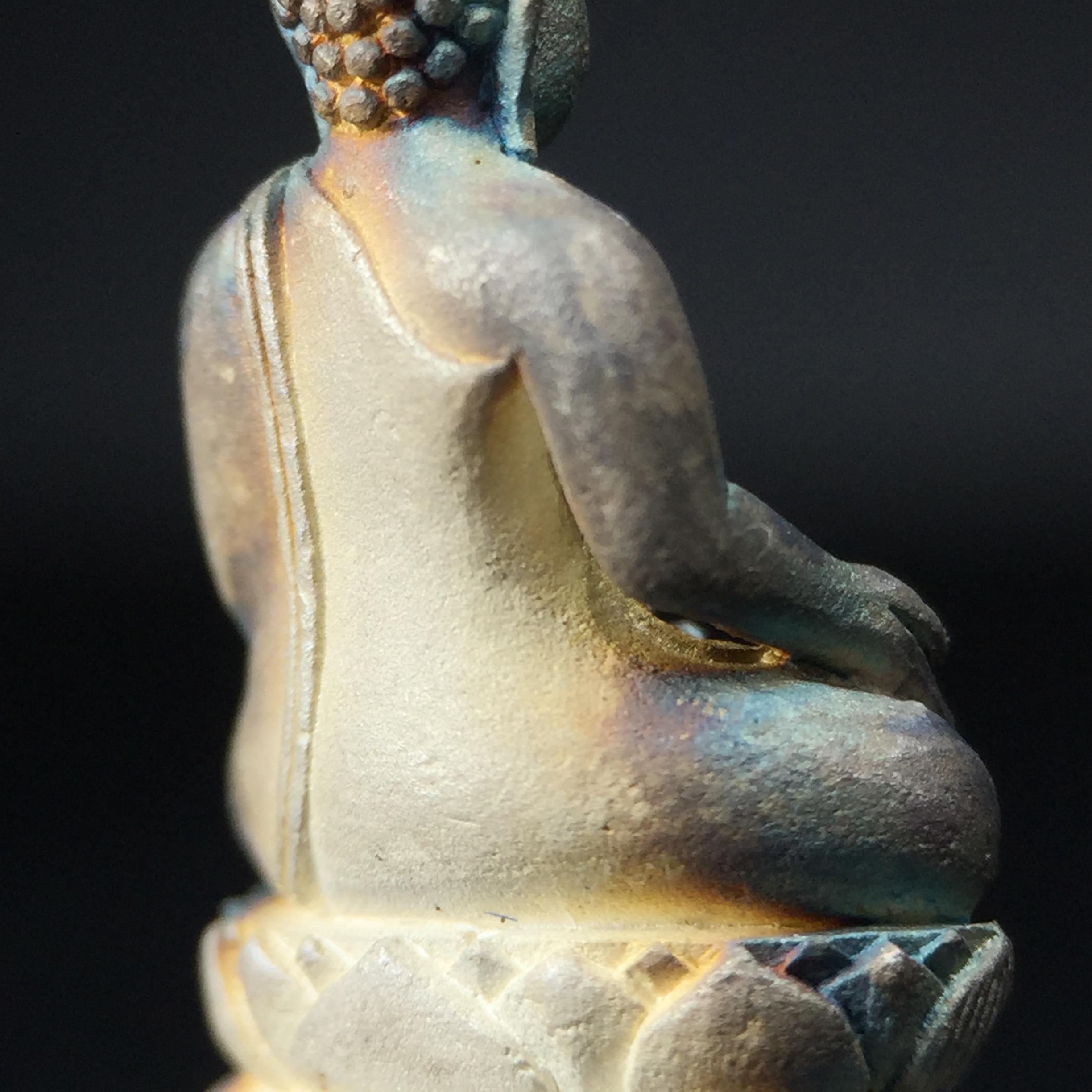 พระกริ่งไพรีพินาศ วัดบวรนิเวศวิหาร ปี2538 การไฟฟ้าส่วนภูมิภาคจัดสร้าง เนื้อเงิน(สภาพผิวเดิม ขึ้นสีรุ้งธรรมชาติ สวยแบบนิยม)พร้อมกล่องบรรจุเดิม หมายเลข 6432