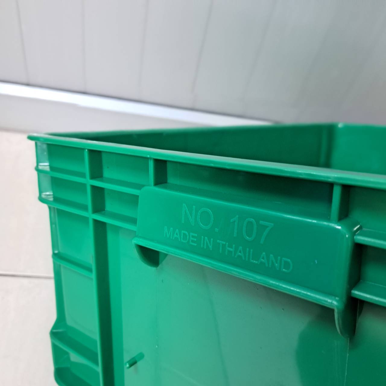 ลังทึบ 107