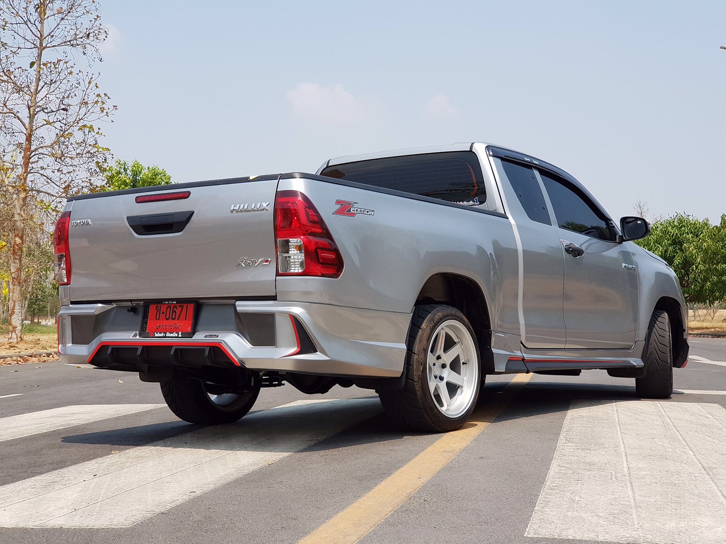 Toyota Revo Rocco body kits by Amotriz