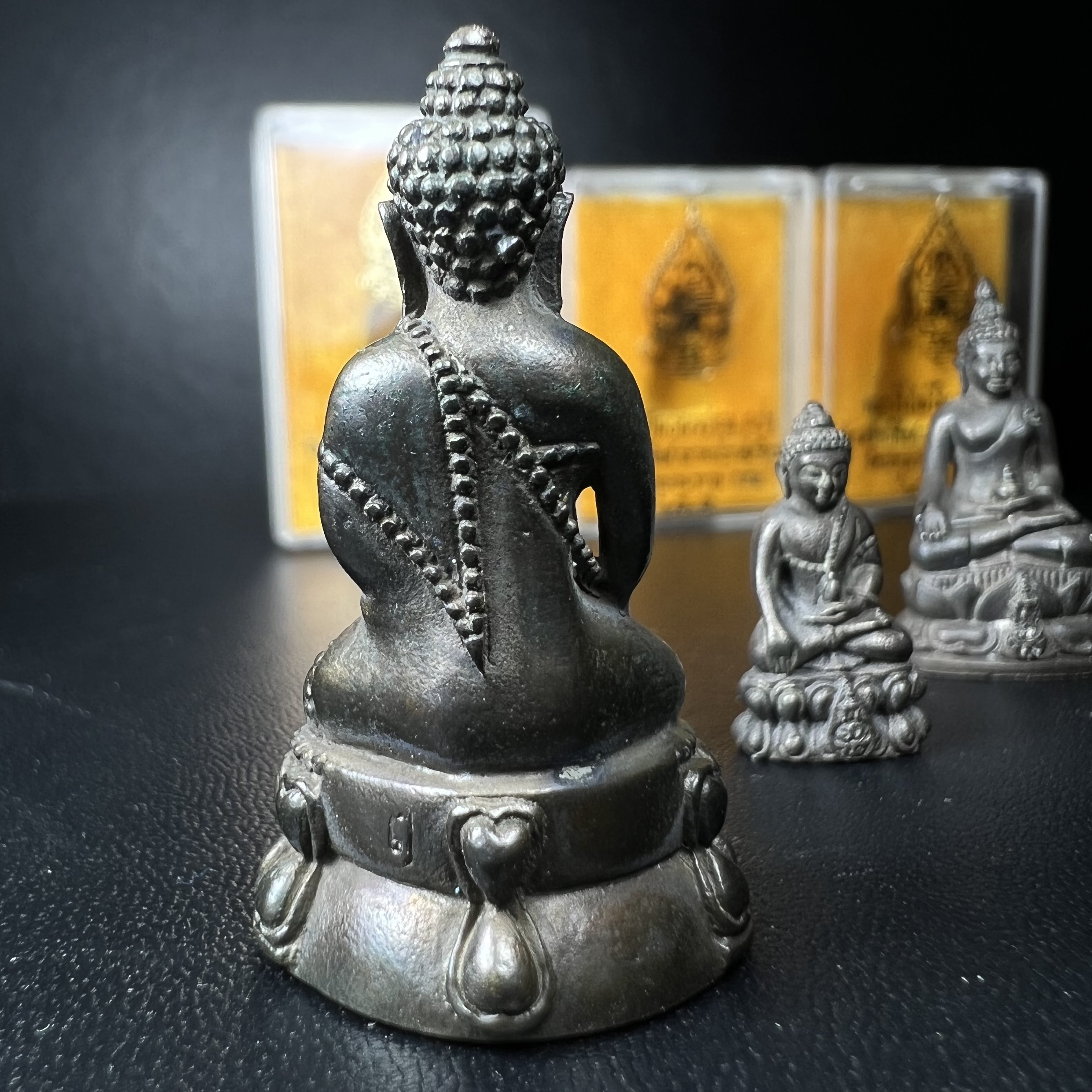 พระกริ่งนวปทุม ภปร.-พระชัยวัฒน์นวปทุม ภปร.-พระกริ่งไพรีพินาศ ภปร. รุ่นแรก วัดปทุมวนาราม ครบชุดเนื้อนวโลหะ ปี2535(ในหลวงรัชกาลที่9เสด็จเททอง)(1ใน3000ชุด)หายาก***เก็บทีเดียวครบชุดไปเลยรุ่นนี้ แนะนำ....ตอนนี้หายากแล้ว***