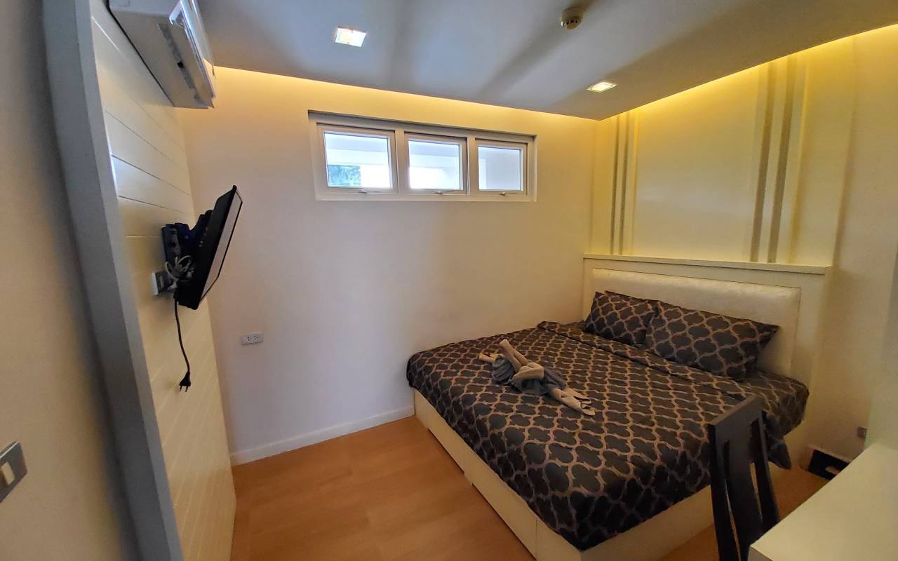 For Rent : Karon, Sea&Sky Condominium, 2 bedroom 2 bathroom, 6th flr. Seaview