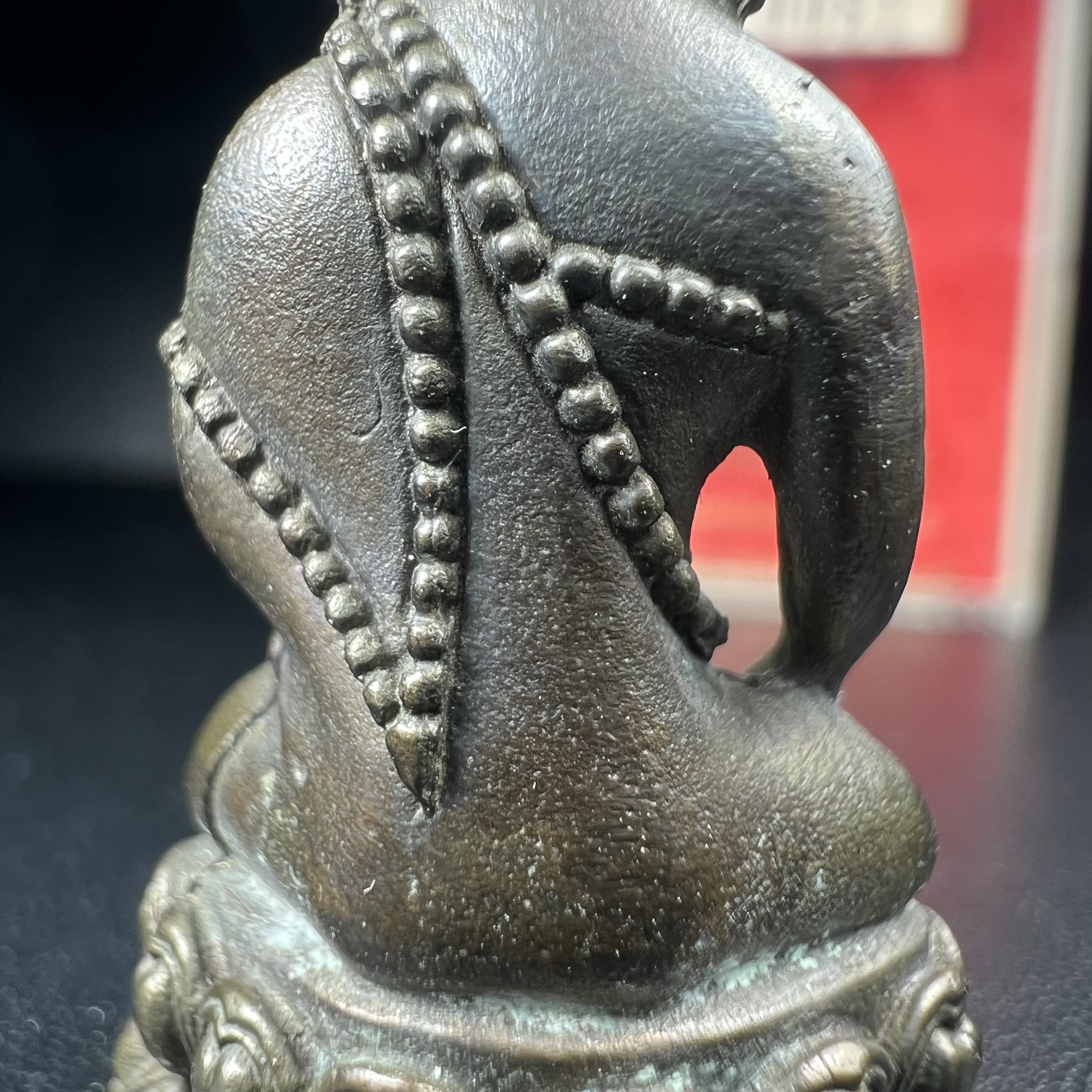 พระกริ่งปรมาภรณ์พุทธปัญญา(พระกริ่งศรีนคร 2) จัดสร้างเนื่องในมหามงคลสมัยเฉลิมพระชมน์พรรษา 5 รอบ องค์พระบาทสมเด็จพระเจ้าอยู่หัวรัชกาลที่9 ปี 2530 เนื้อนวโลหะ (ออกแบบโดยนายช่างเกษม มงคลเจริญ มีพระอาจารย์ไสว วัดราชนัดดา กรุงเทพ เป็นเจ้าพิธีครั้งสุดท้าย)