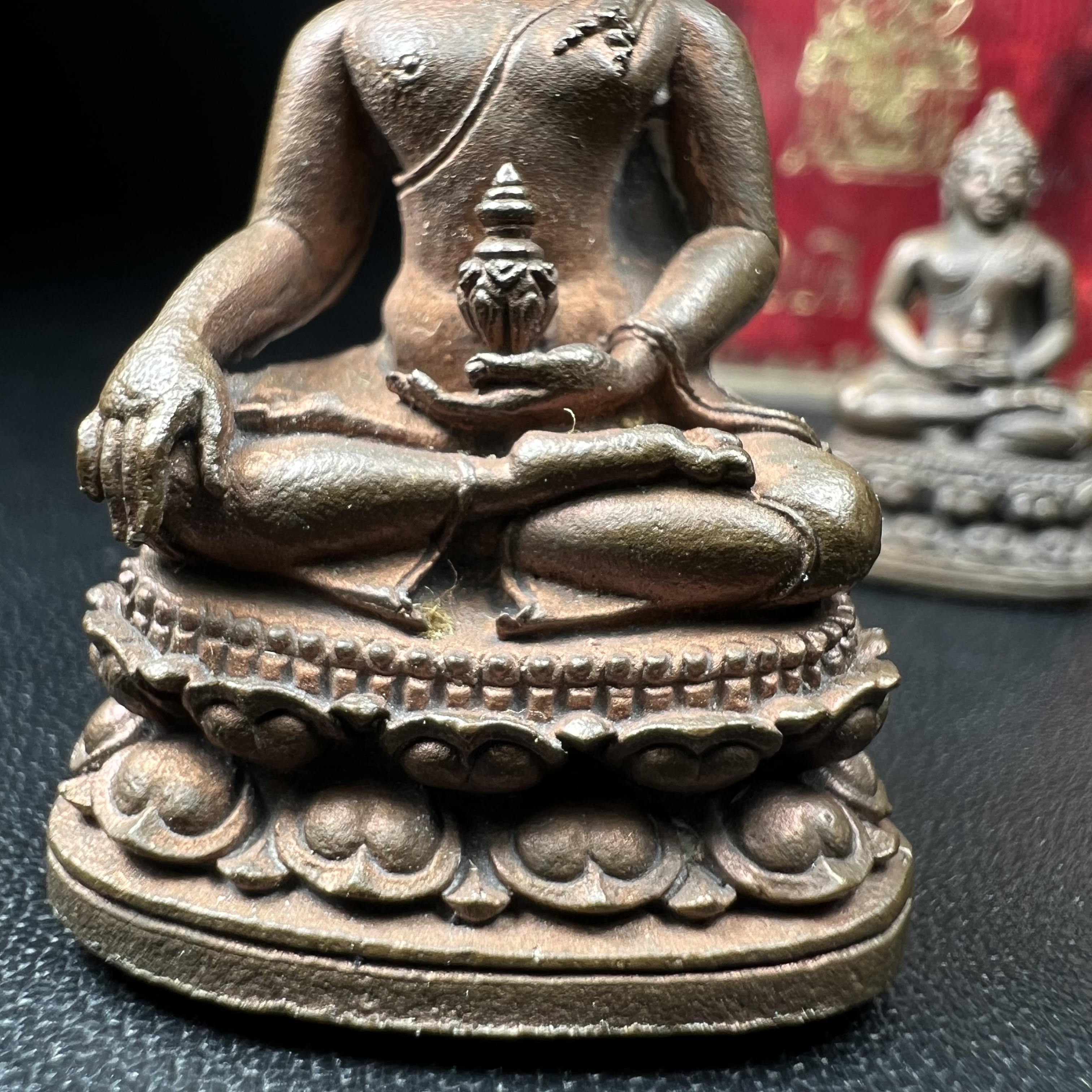 พระกริ่ง-พระชัยวัฒน์อธิบดี ปี2525 ของดีอัยการ (มีไว้บูชาเลื่อนยศเลื่อนตำแหน่งทุกท่าน)(1ใน 2525 ชุด)****ชุดหมายเลข ๒๔๙๑ ****มียศ มีบารมี สมกับความหมายของนาม พระกริ่งอธิบดี “พระกริ่งผู้เป็นใหญ่ในหมู่พระกริ่งทั้งหลาย”