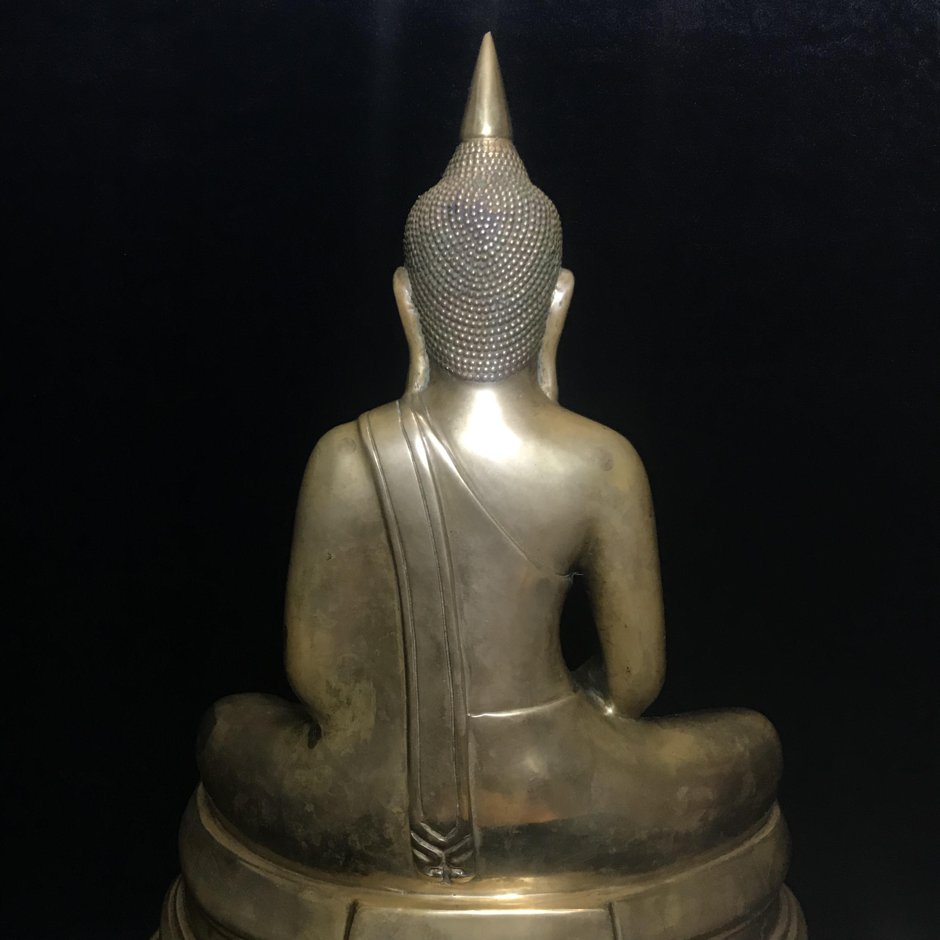 พระบูชาพระพุทธโสธร ภปร. รุ่นย้อนยุค ปี2539 กาญจนาภิเษกครองราชสมบัติครบ 50ปี หน้าตัก9นิ้ว หมายเลข00318