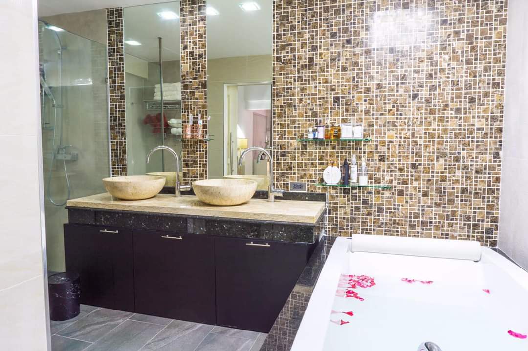 For Rent : Private Kathu House, Golf View 2 Bedrooms 2 Bathrooms