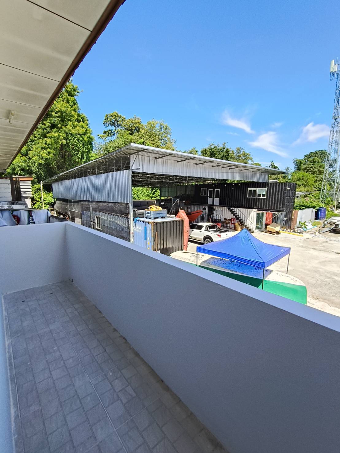 For Sales : Ratsada, 2-Storey Commercial Building, 2 bedroom 2 bathroom