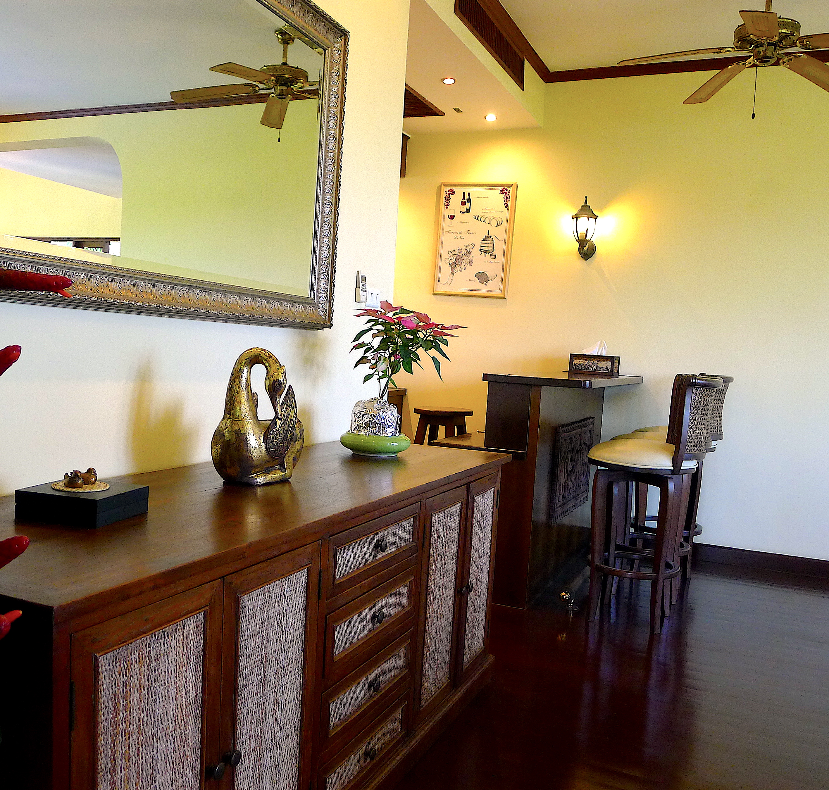 For Rent : Patong, Private villa with sea view, 3 Bedrooms 5 Bathrooms