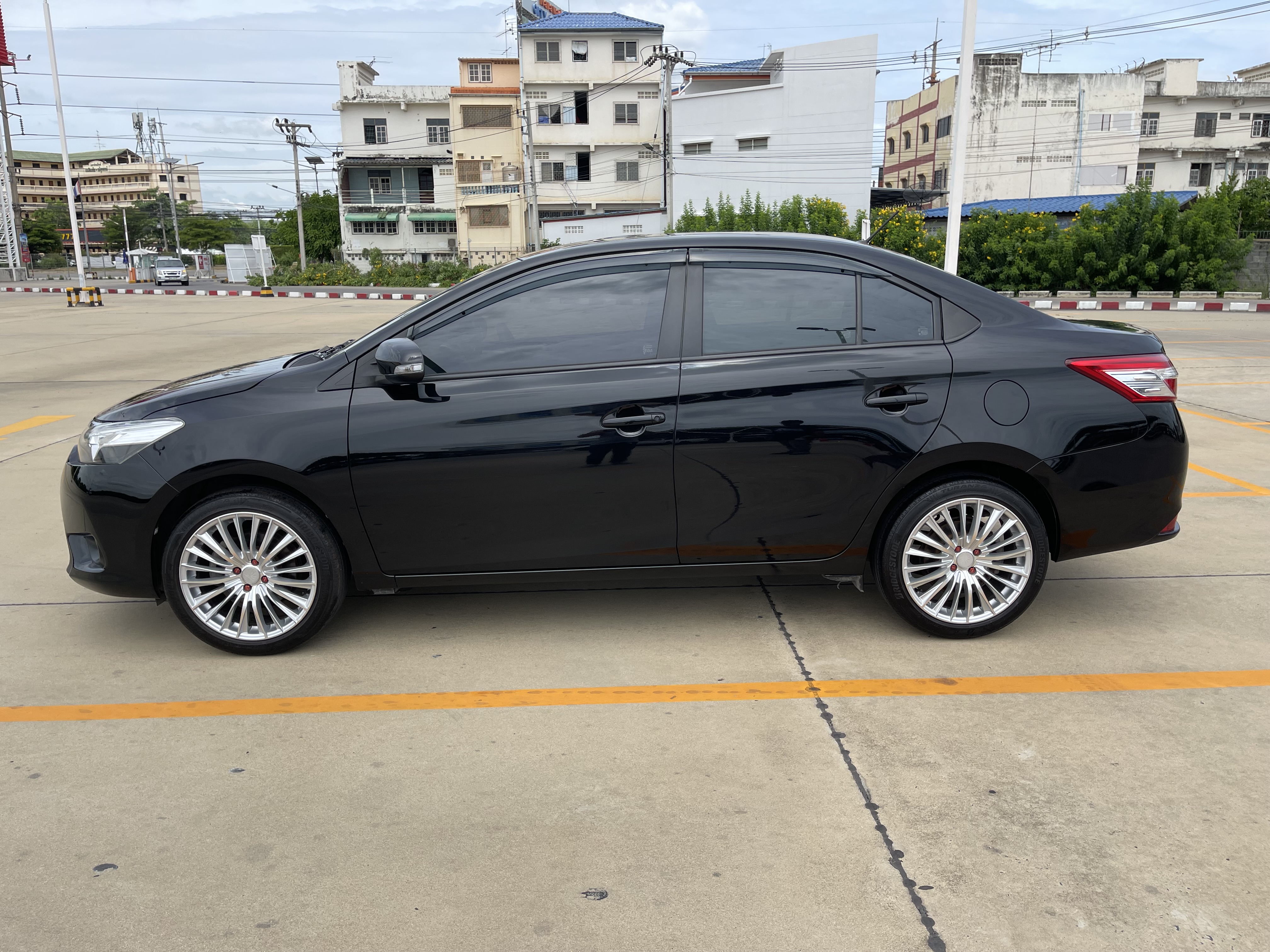 Toyota Vios 1.5 G Dual VVT-i (E85) At 2016 ดำ