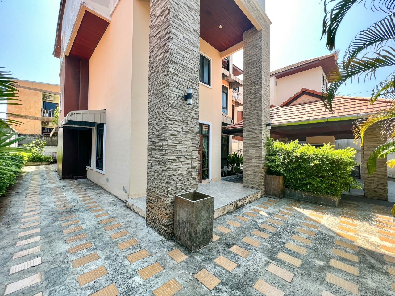 For Sale : Wichit, 3-Storey detached house, 7 Bedrooms 7 Bathrooms