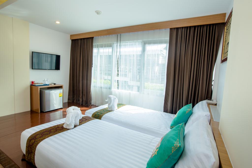 For Rent : Patong, The hotel near Jungceylon, 25 rooms