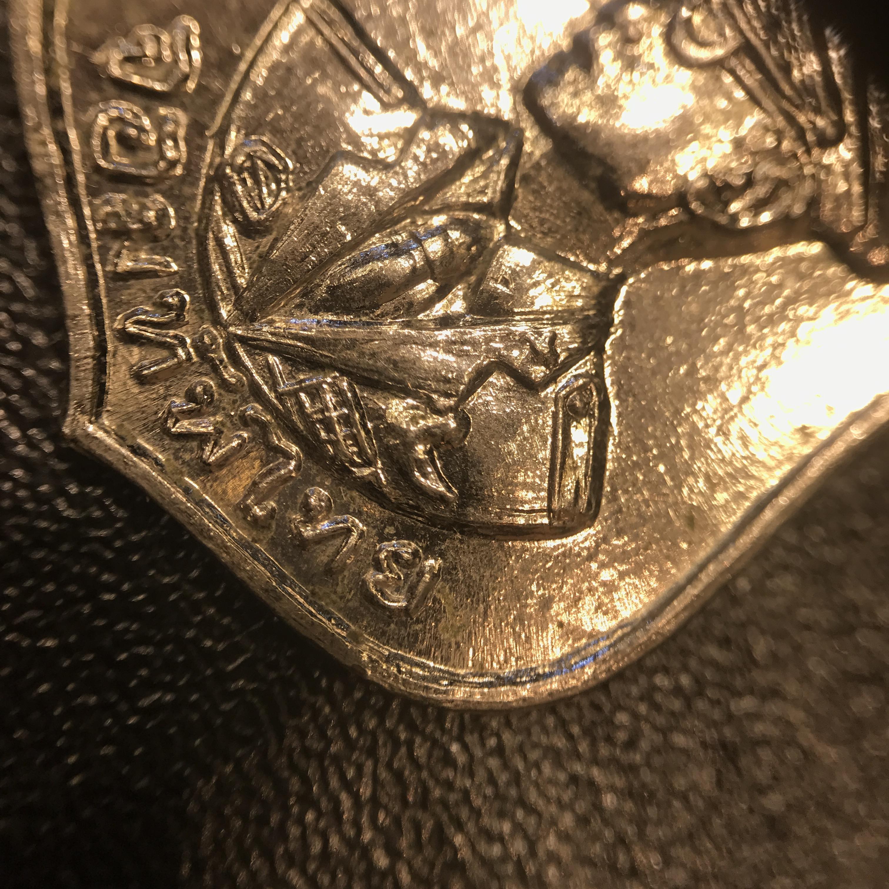 เหรียญในหลวงรัชกาลที่9 รุ่นจอมทัพไทย ปี2507 เจ้าคุณนรฯ วัดเทพศิรินทร์ อธิษฐานจิตปลุกเสก เนื้ออัลปาก้าชุบนิเกิ้ล พร้อมเข็มกลัดยันต์น้ำเต้าเจ้าคุณนรฯ