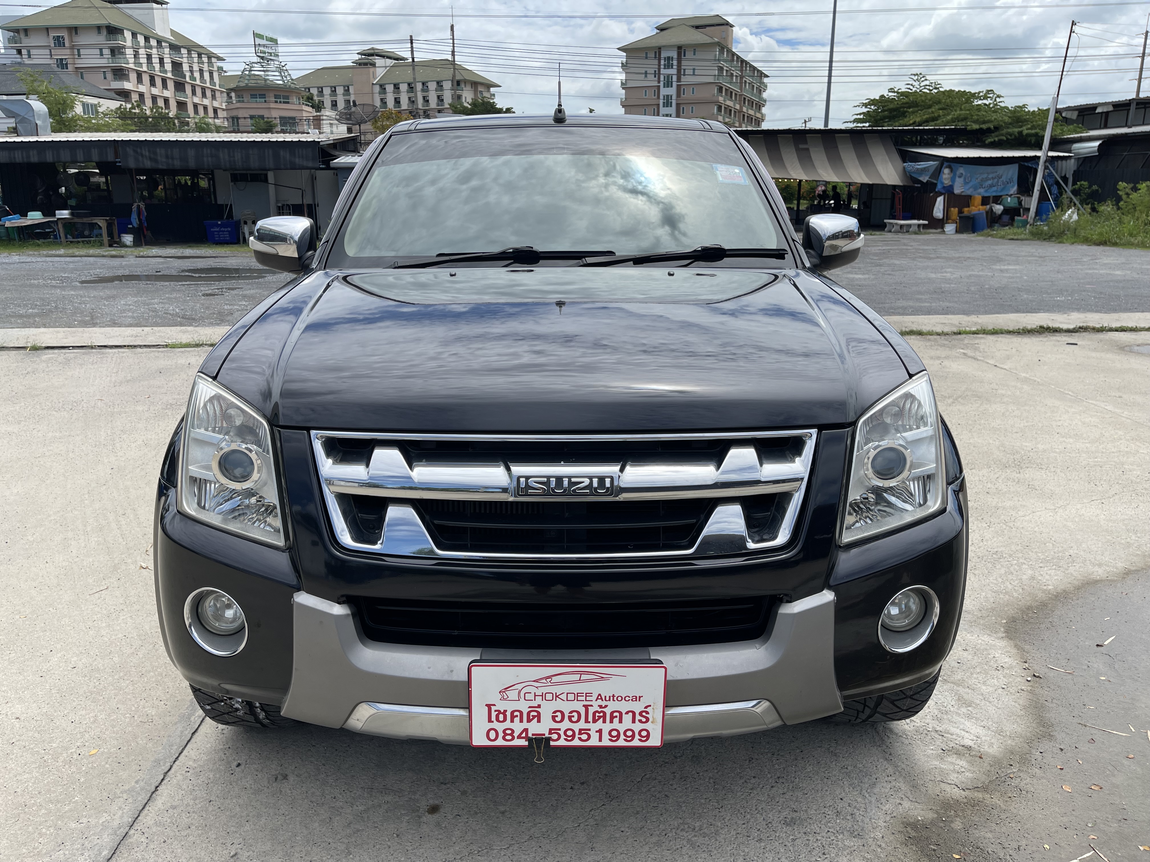 Isuzu Dmax 4ประตู Hilander 2.5 Abs 2011 ดำ