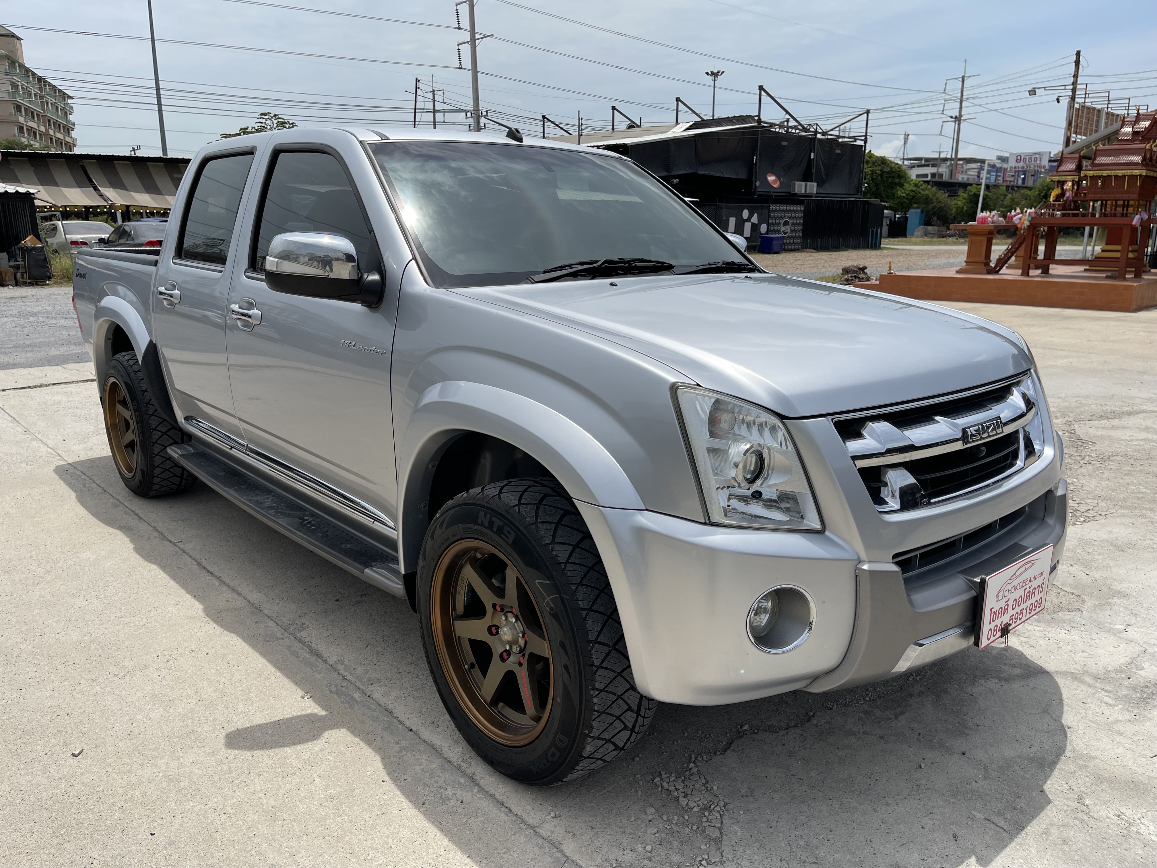 Isuzu Dmax 4ประตู Hilander 2.5 Abs 2011 เงิน