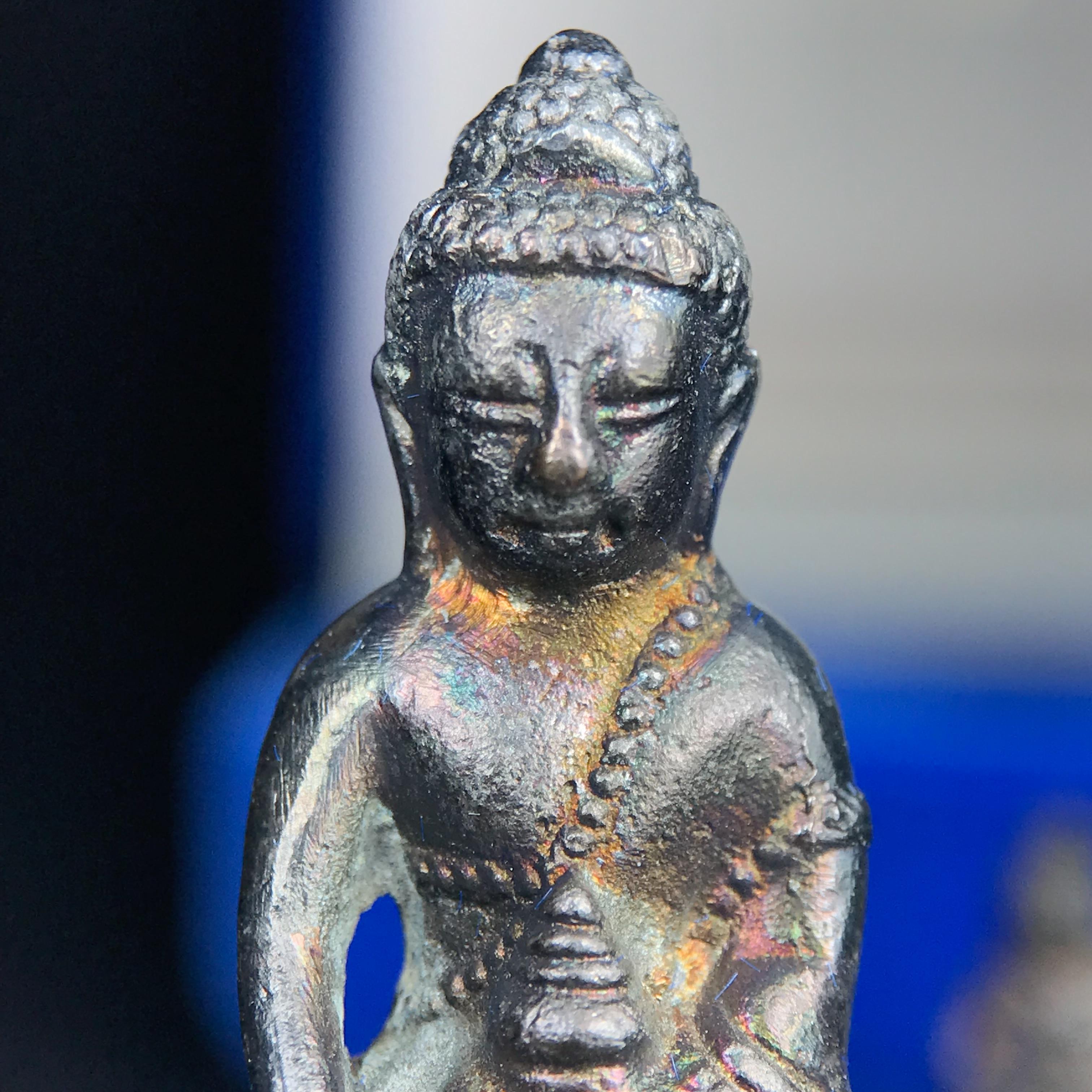 พระกริ่ง-พระชัยวัฒน์ สว. 90 พรรษาสมเด็จย่า ปี2533 เนื้อนวโลหะ(แก่ทองคำผสมทองคำเยอะมากรุ่นนี้)(ในหลวงรัชกาลที่9เสด็จในพิธี)(หล่อแบบโบราณอุดมวลสาร 108 แบบฉบับพระกริ่งใหญ่สายวัดสุทัศน์ พระสังฆราช(แพ))(1 ใน 3000 ชุด) หายาก(***องค์นี้ผิวเนื้อนวโลหะสวยมาก***)