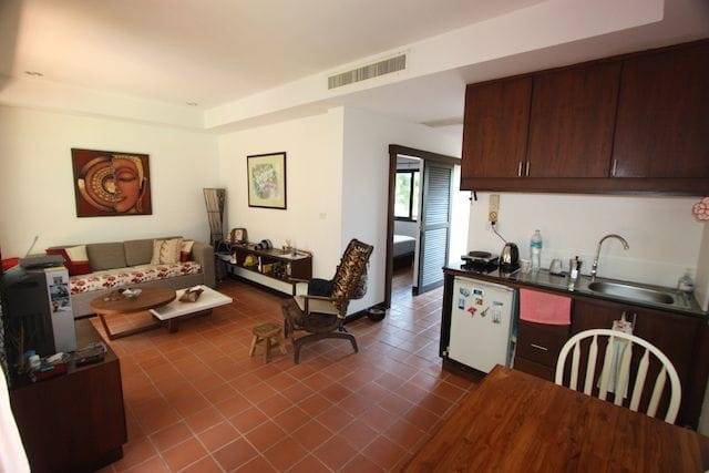 For Sale : Cherngtalay, Condo near Surin beach, 1 Bedroom, 1st flr.