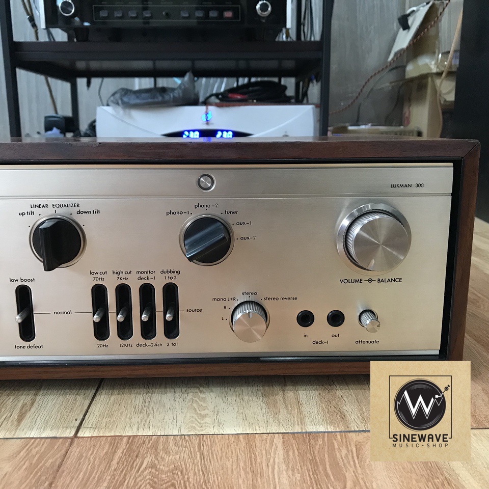 Integrated Amp ยี่ห้อ Luxman รุ่น L-308 (Made in Japan) ไฟ 220Volts