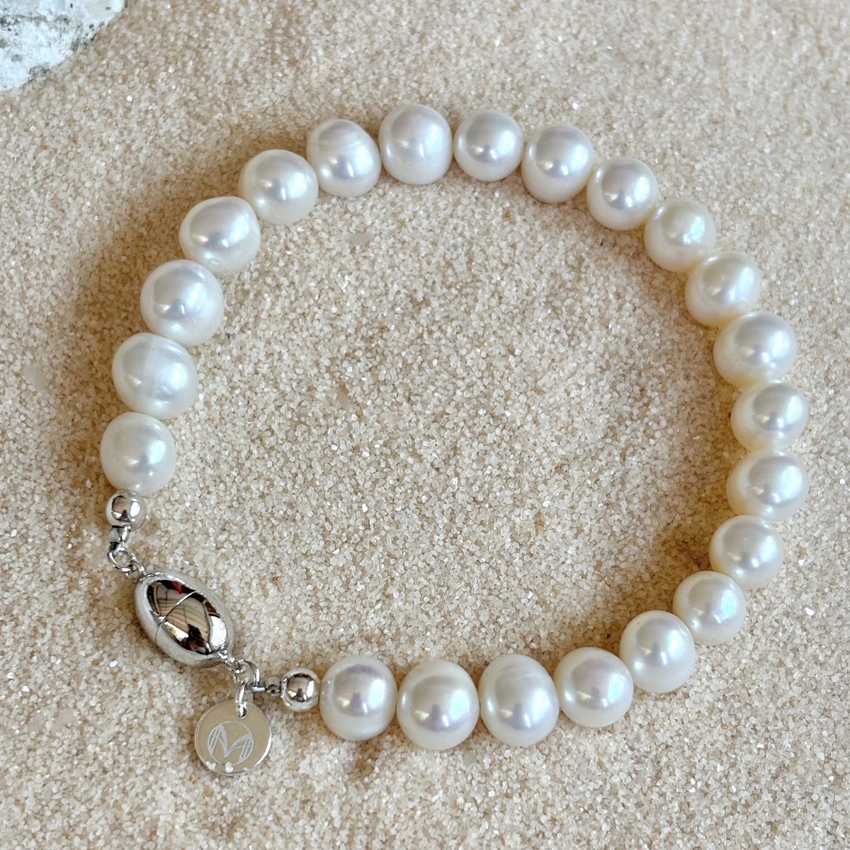 กำไลไข่มุกแท้ แบบตะขอแม่เหล็กทำด้วยเงินแท้ Silver 925