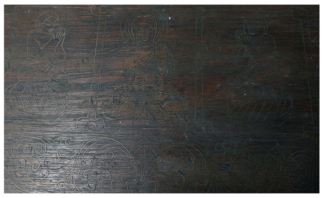 กล่องไม้เก่าตอกลายด้วยเส้นทองเหลือง-BPT2745-