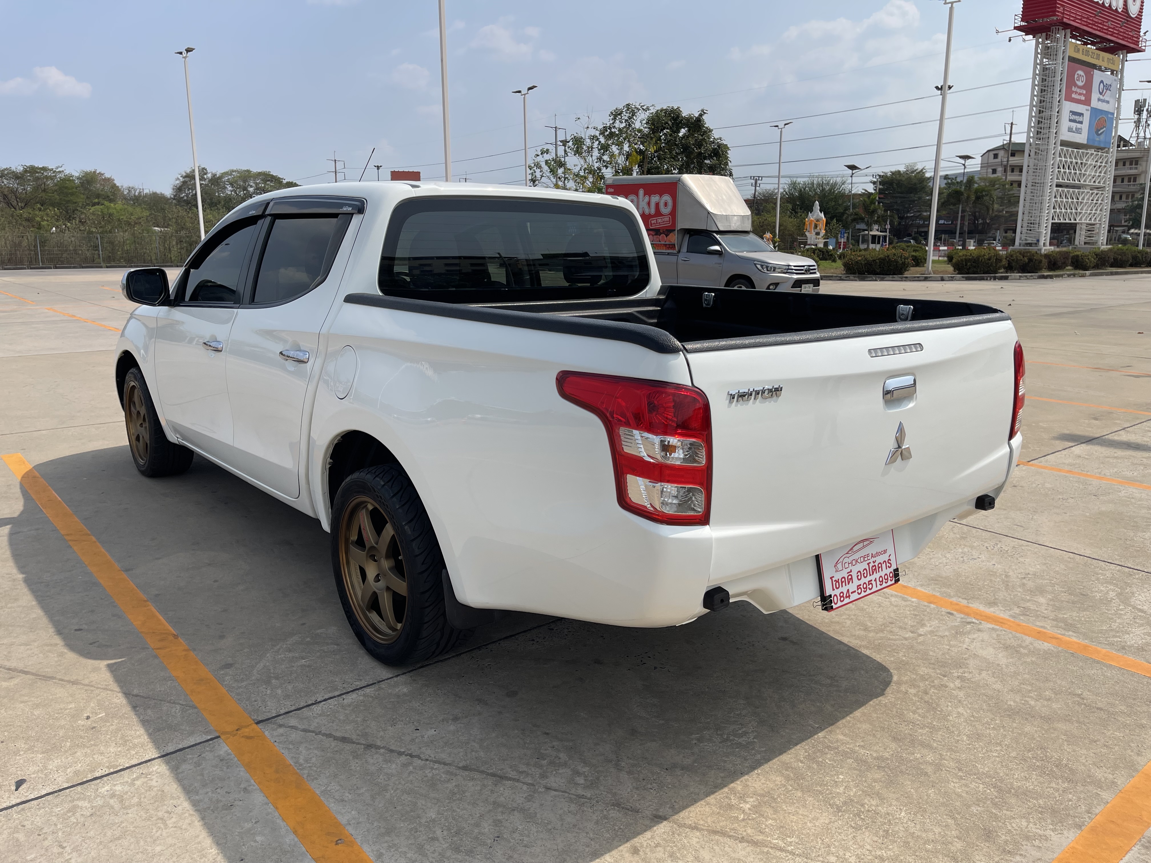 Mitsubishi Triton All New 4ประตู 2.5 GLX 2016 ขาว