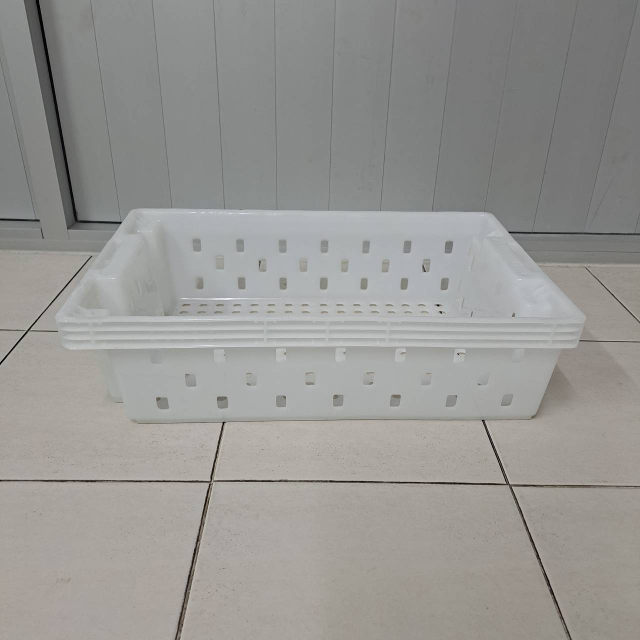 ลังปลาโปร่ง 818