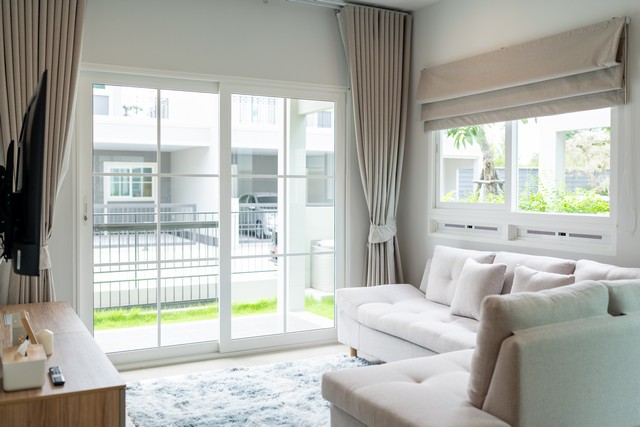 For Rent : Pakhlok, 2-Story Twin House, 3 bedrooms 3 bathrooms