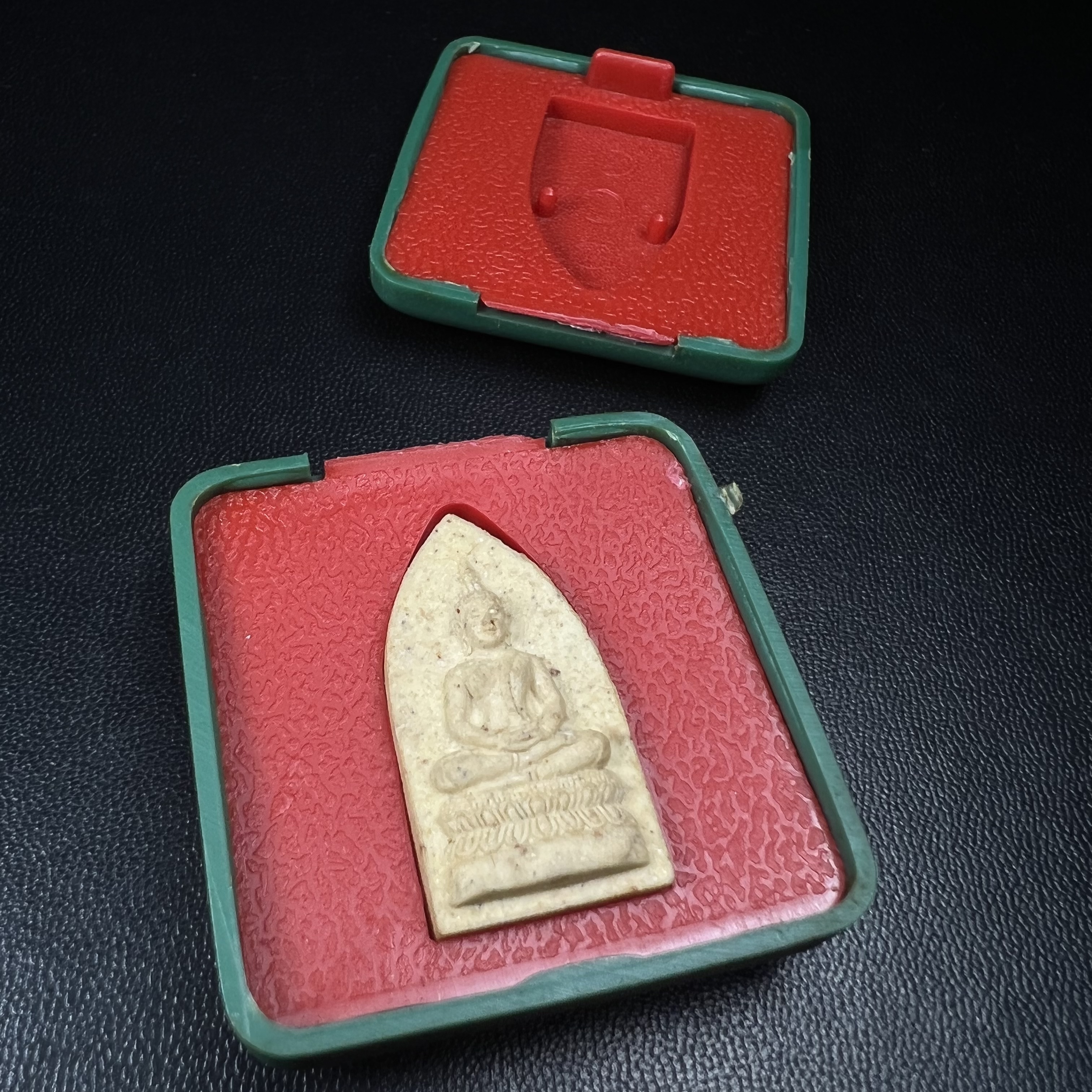 สมเด็จศิริราชร้อยปี หลัง ภปร. ปี 2531 ที่ระลึกครบ 100ปี โรงพยาบาลศิริราช ในหลวงรัชกาลที่9พระราชทานผงจิตรลดา(พระดี พิธีใหญ่ ปีลึก เจตนาบริสุทธิ์ สุดยอดมวลสาร)