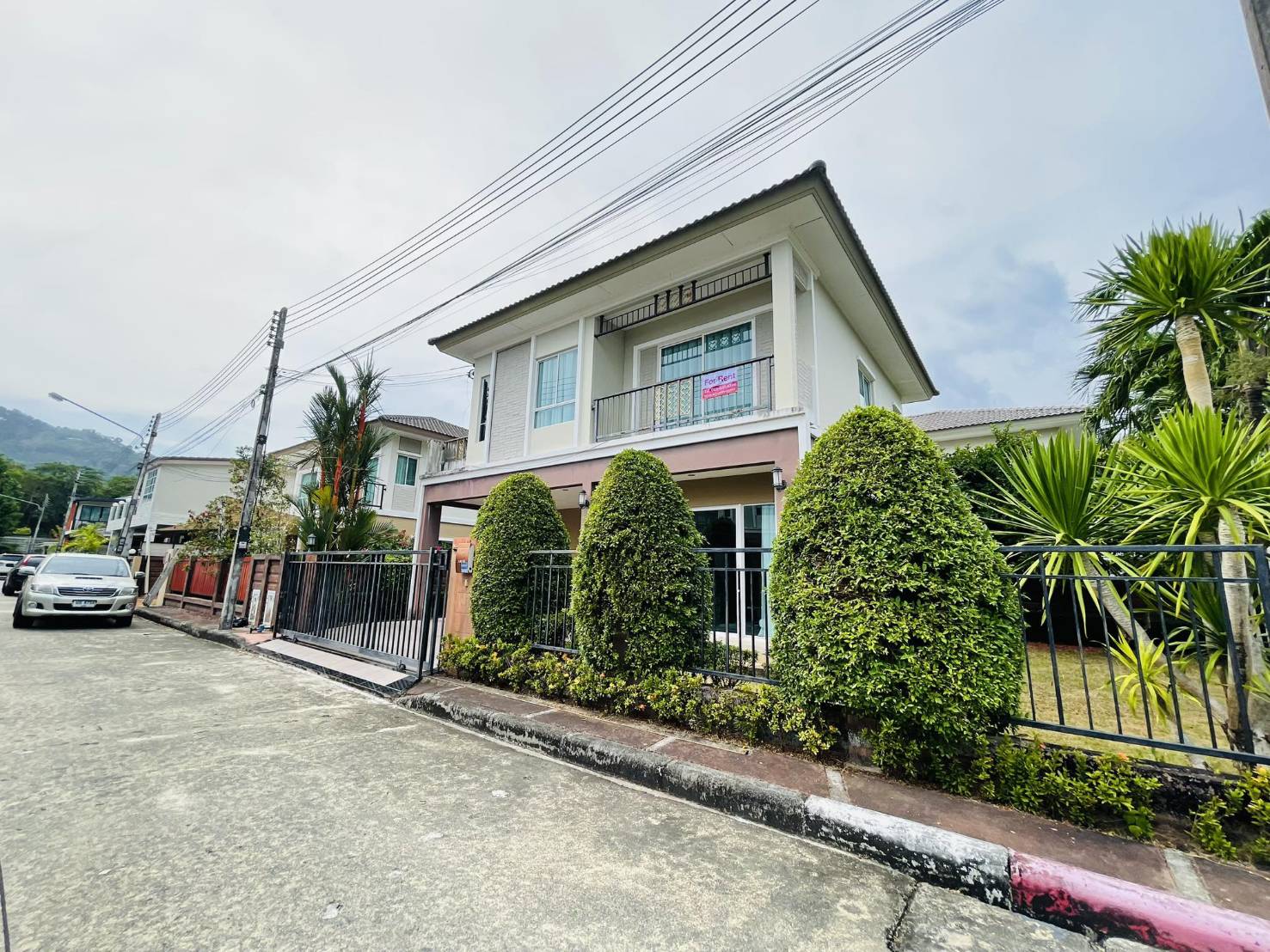 For Rent : Kathu, 2-story detached house, 3 bedrooms 3 Bathrooms