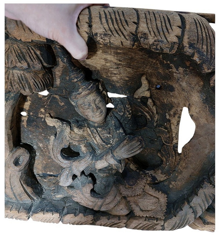 แผ่นไม้แกะสลักเก่าศิลป์พม่า -เทวดาในซุ้ม 💥ราคารับเอง!💥