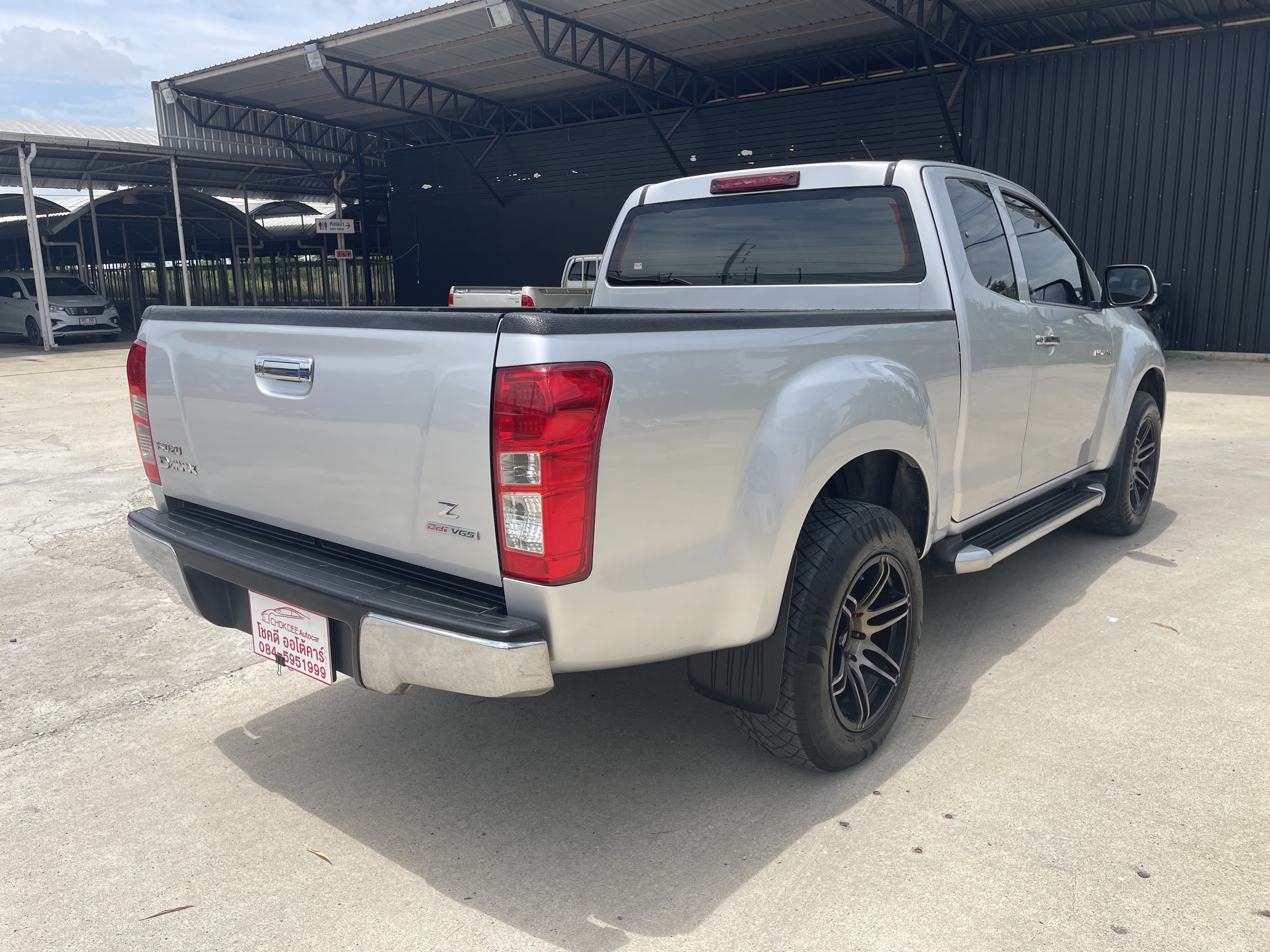 Isuzu Dmax All New Cab Hilander 2.5 Vgs Z 2012 เงิน