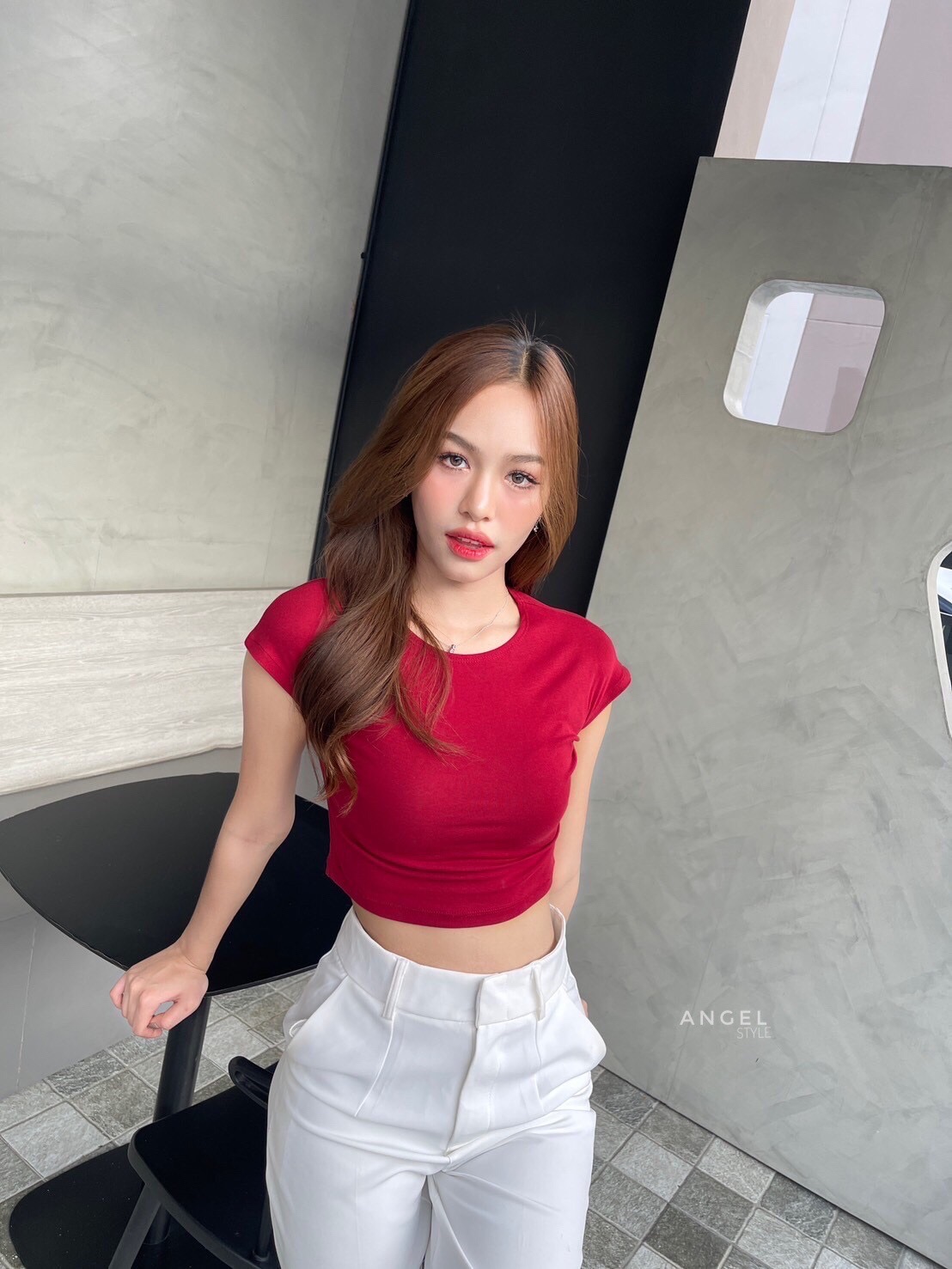 ครอปไหล่ล้ำ