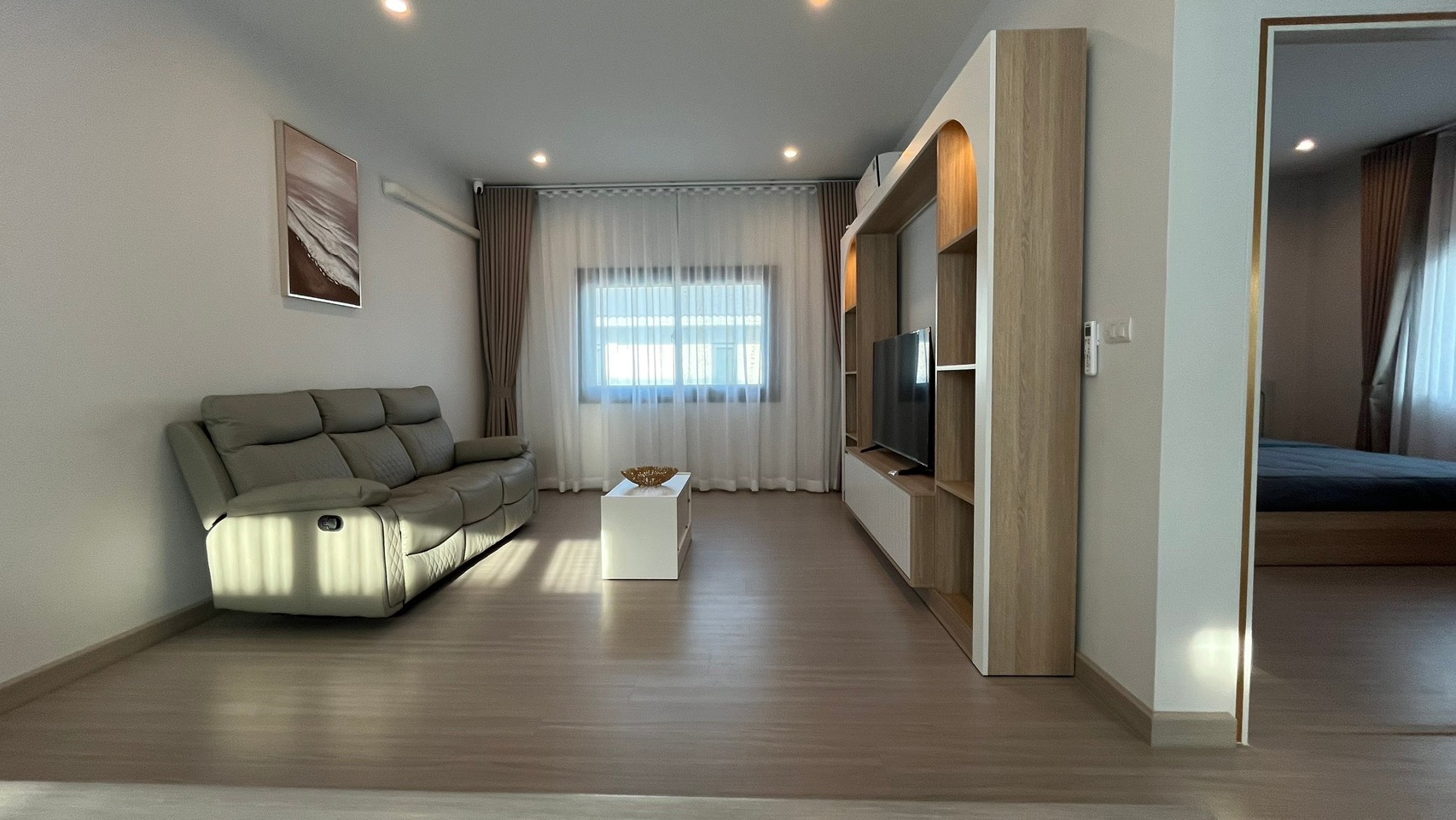 For Rent : Kohkaew, Supalai Lake Ville, 4 Bedrooms 3 Bathrooms