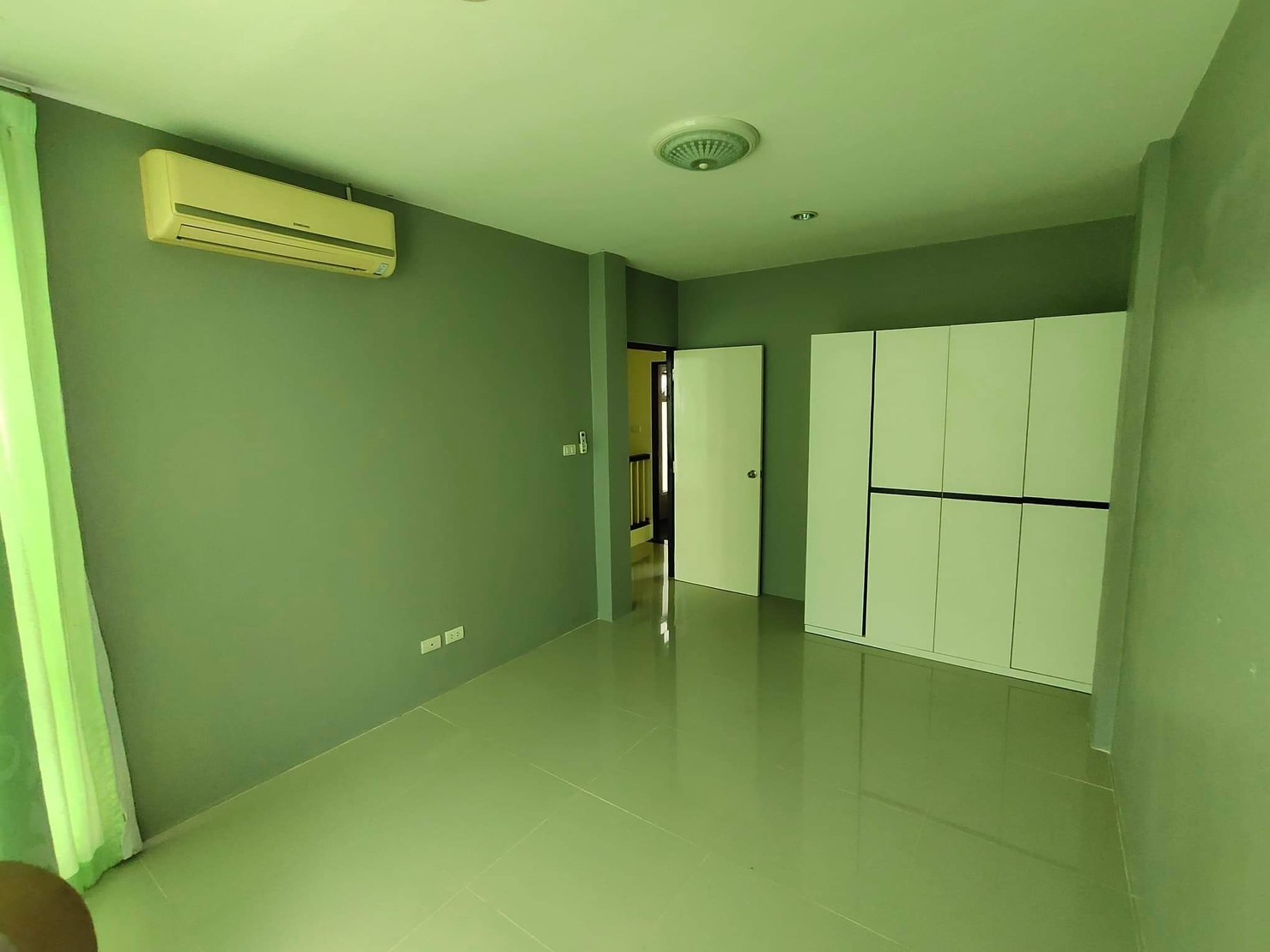 For Rent : Kohkaew, Town home @Chaofa garden home, 3 Bedroom 2 Bathroom