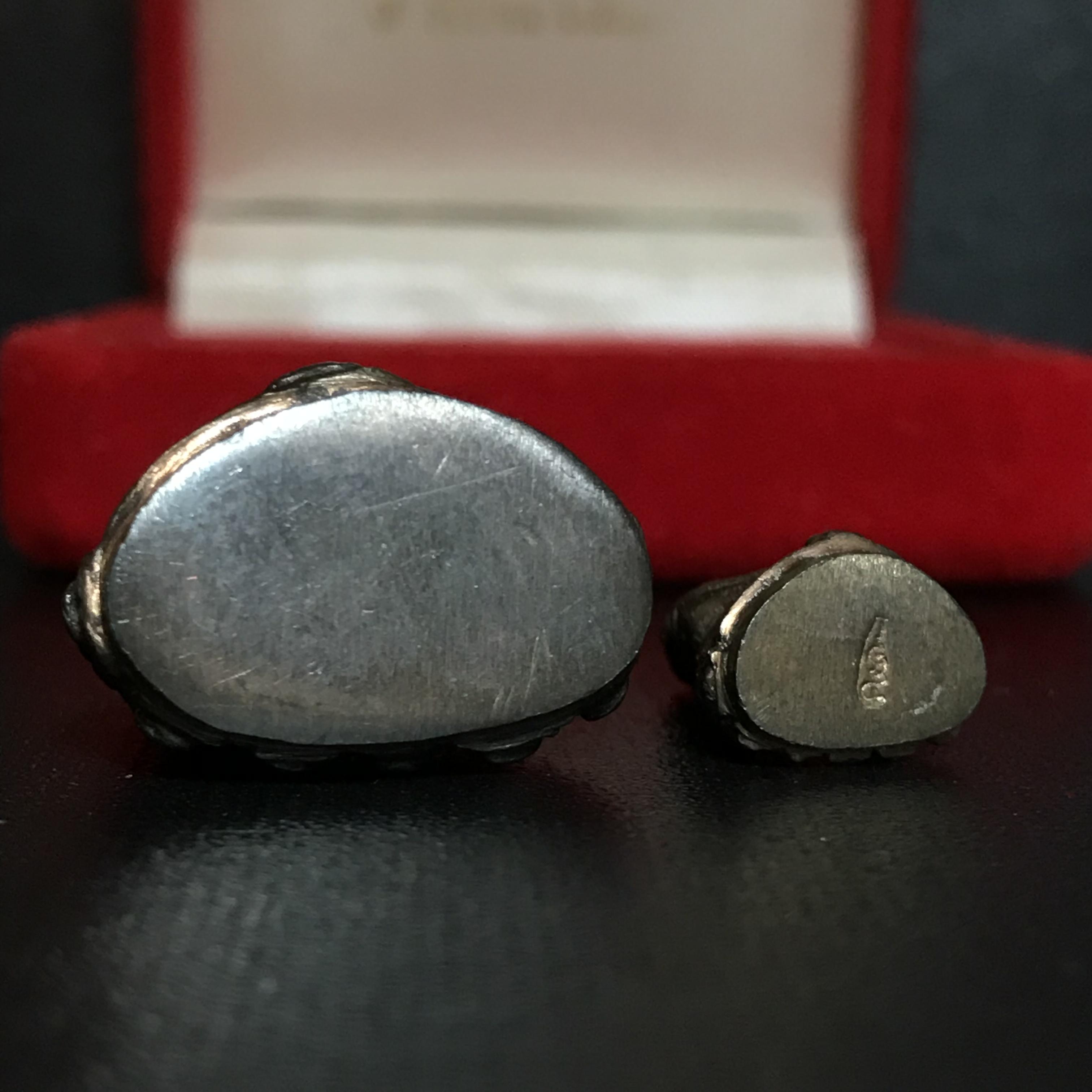 พระกริ่ง-พระชัยวัฒน์ ปวเรศ ปี2530 วัดบวรนิเวศราชวรวิหาร(ในหลวง ร.9 เสด็จเททอง)(บรรจุเส้นเกศาในหลวงรัชกาลที่9)